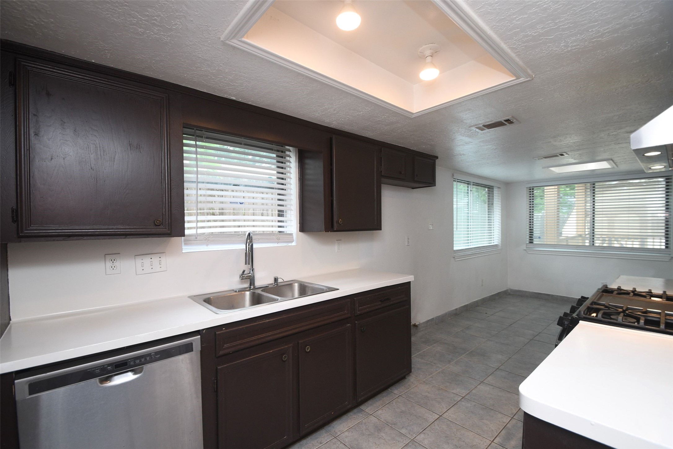 510 Chambly Drive Property Photo 40