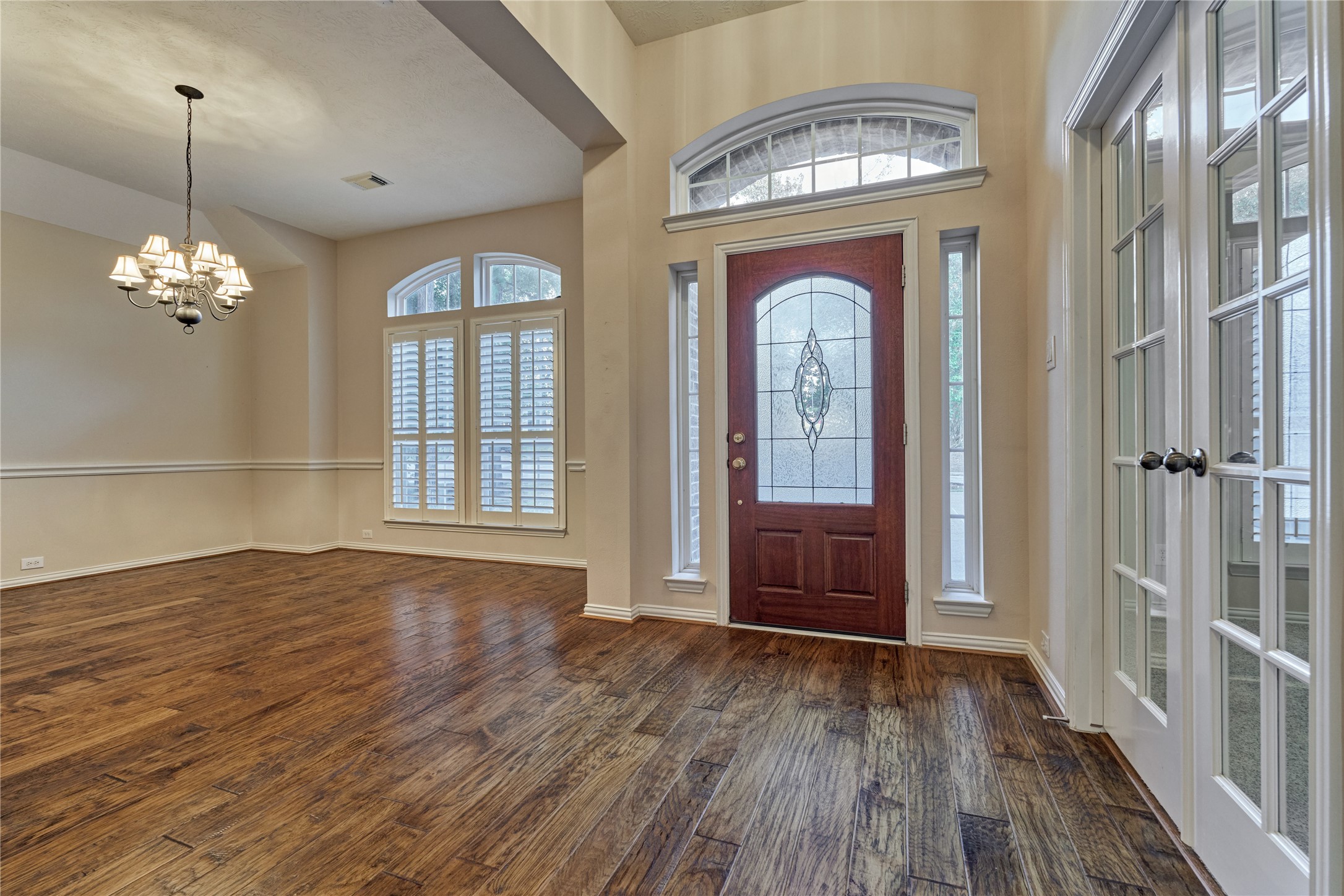 11 Brookwood Court Property Photo 7