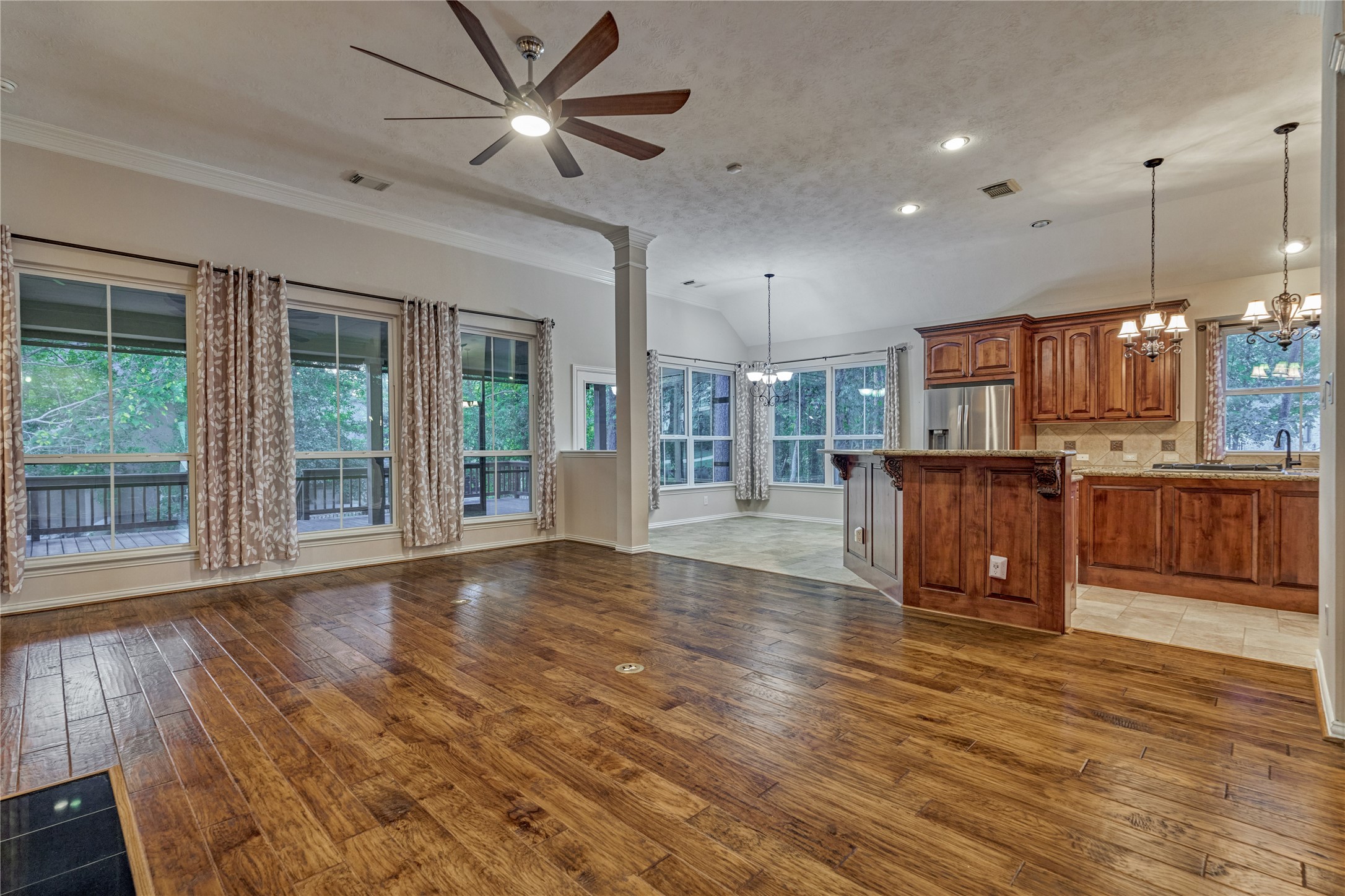 11 Brookwood Court Property Photo 12