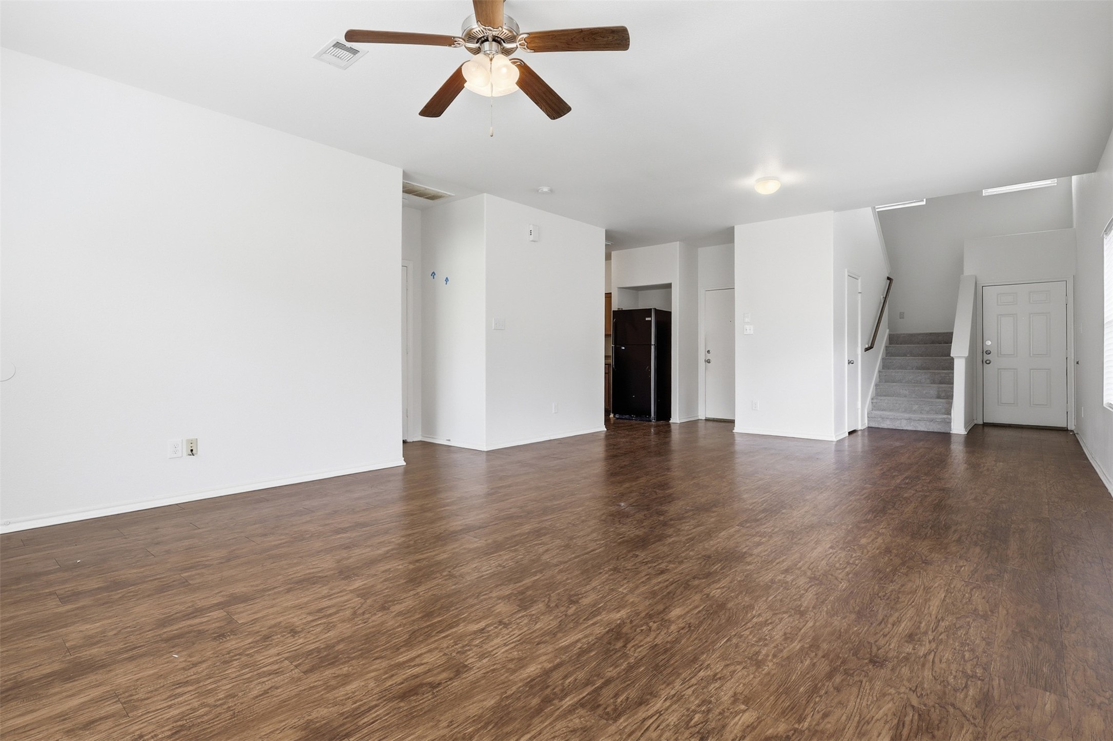 12219 Turchin Drive Property Photo 6