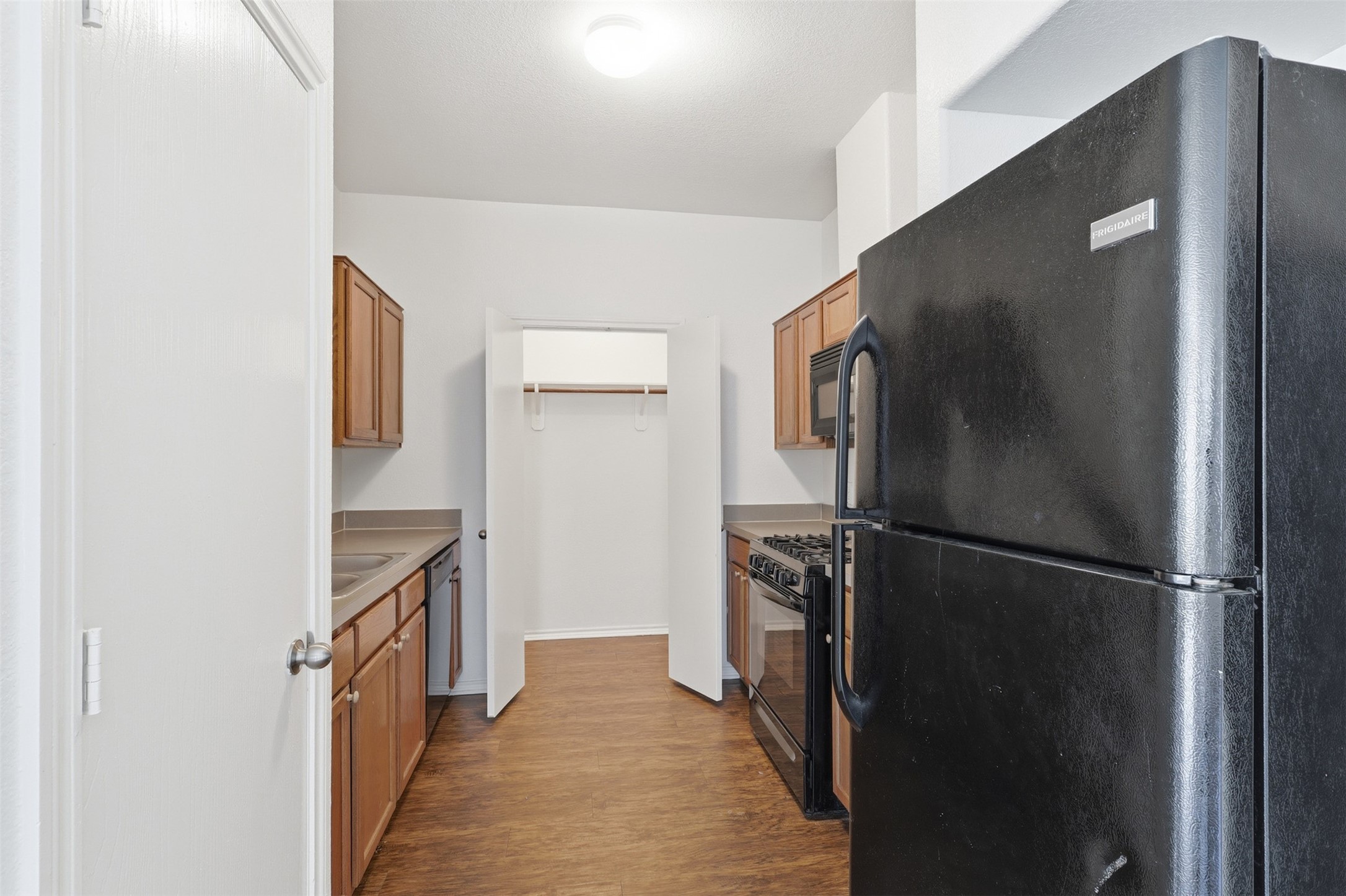 12219 Turchin Drive Property Photo 12