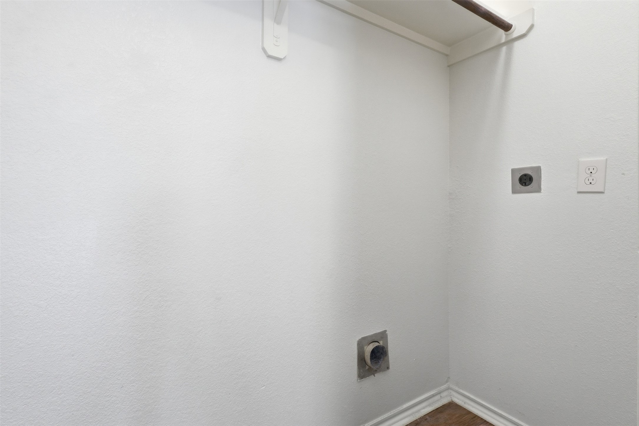 12219 Turchin Drive Property Photo 14