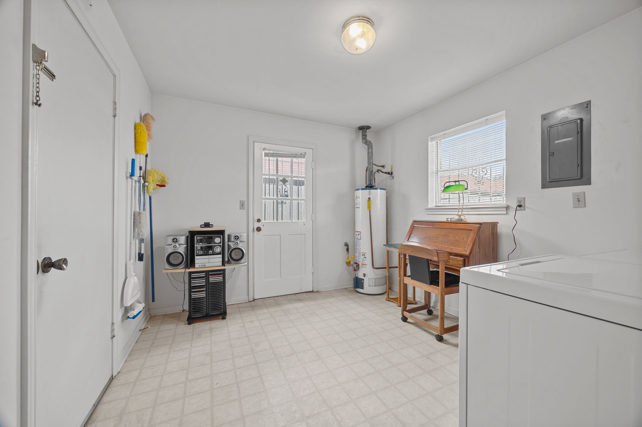 4027 Freeton Street Property Photo 15