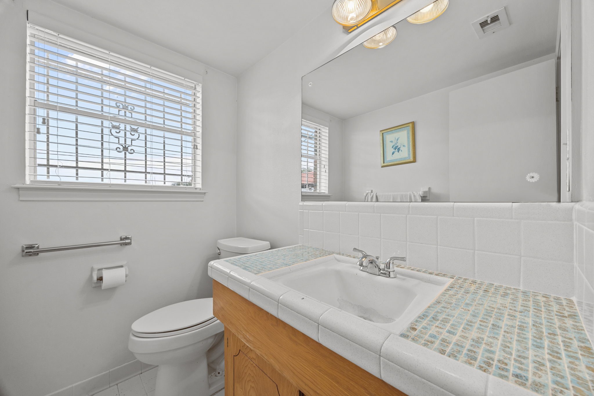 4027 Freeton Street Property Photo 17