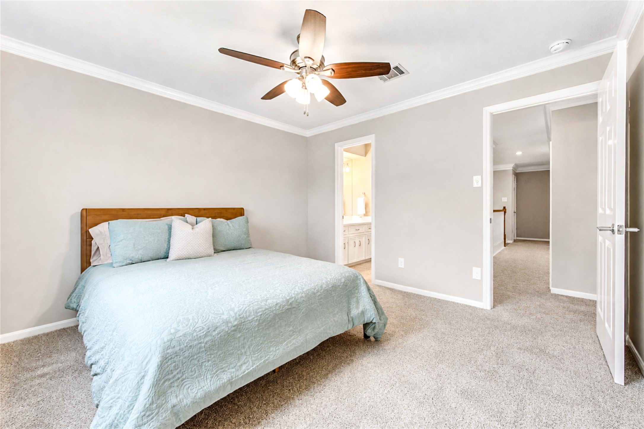 926 Ivy Wall Drive Property Photo 27
