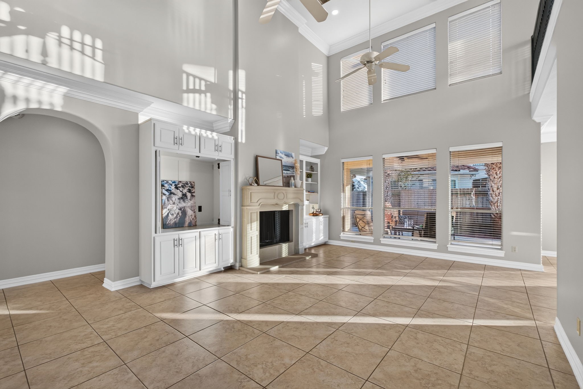 13511 Indigo Lake Property Photo 3
