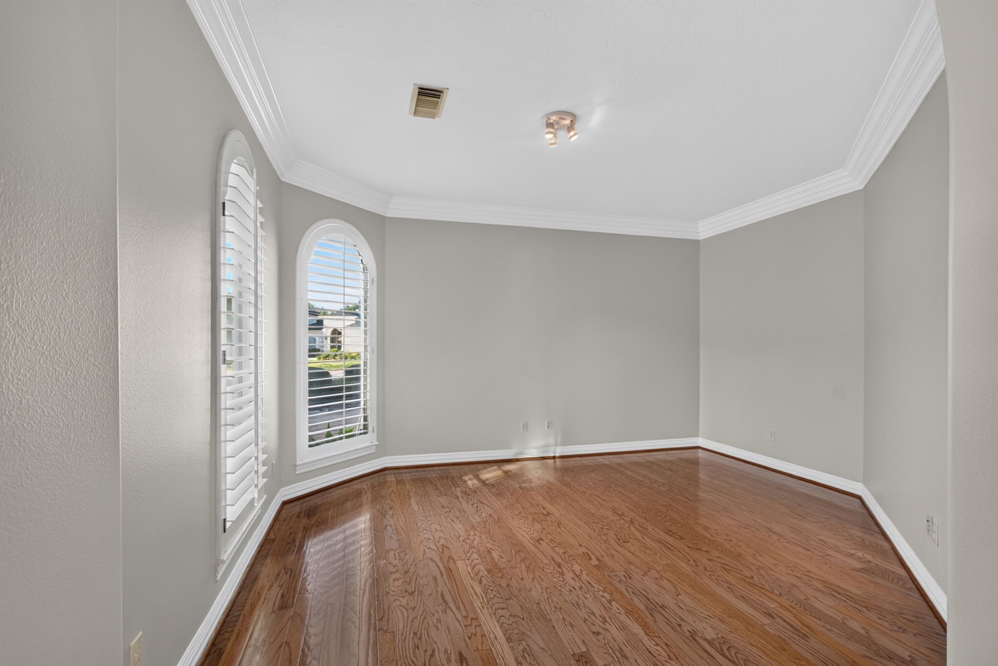 13511 Indigo Lake Property Photo 14