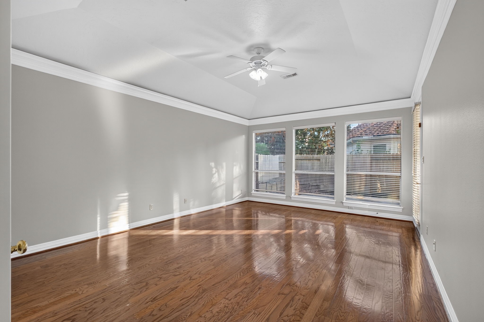13511 Indigo Lake Property Photo 17