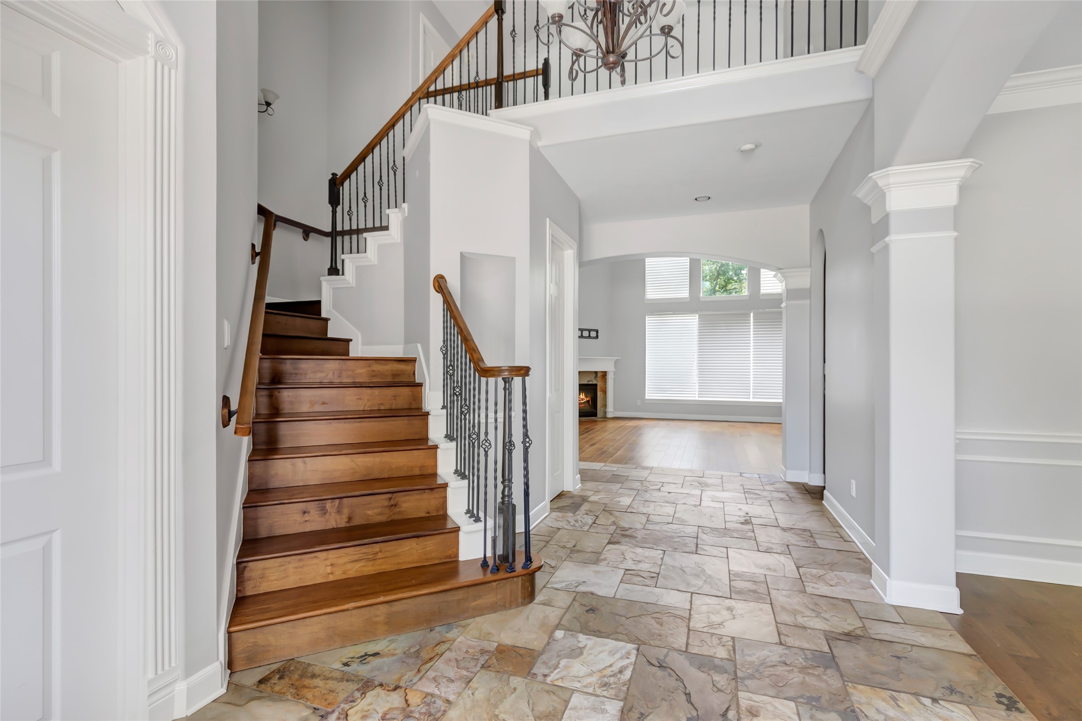14115 Norhill Pointe Drive Property Photo 11