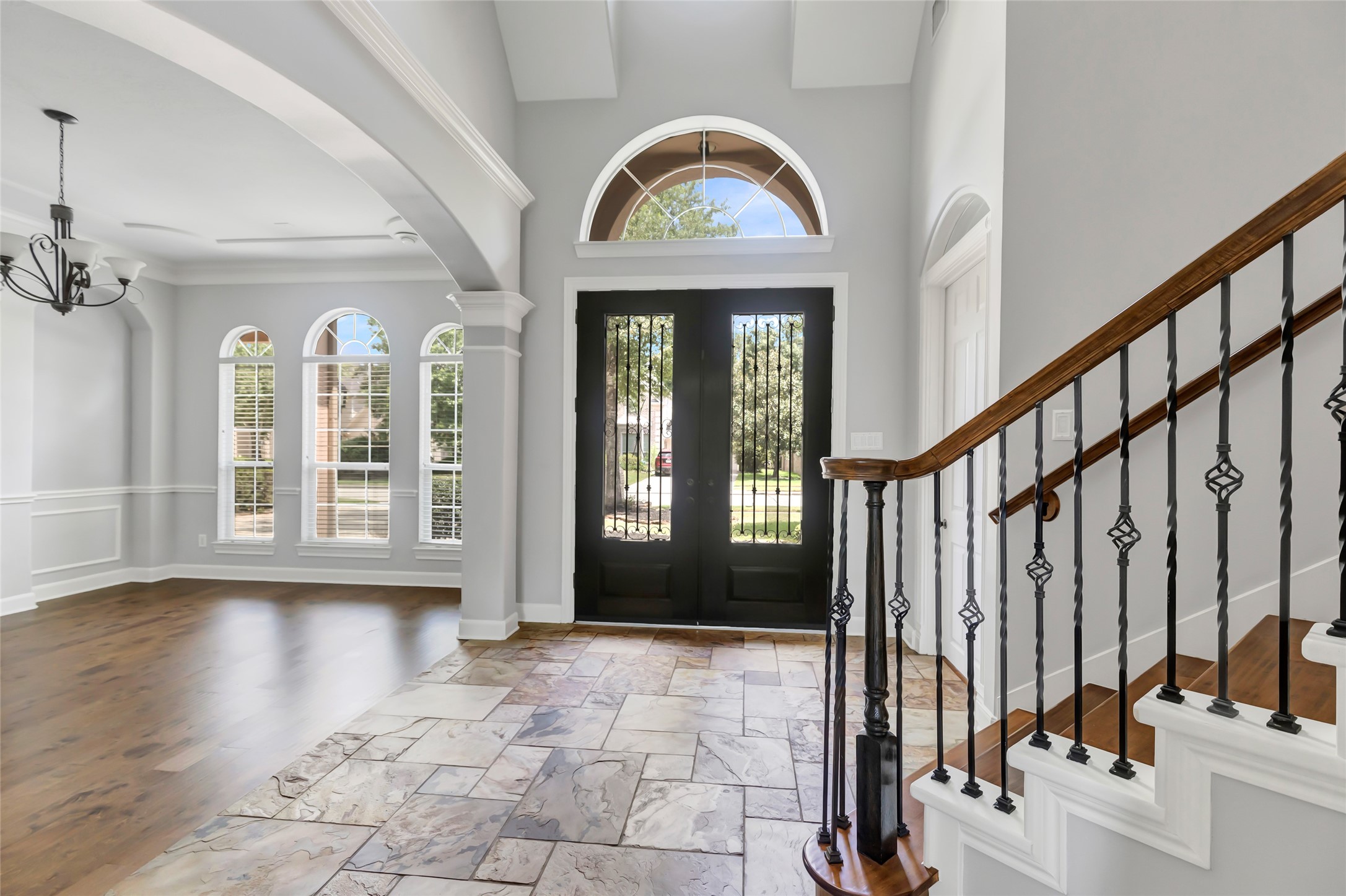 14115 Norhill Pointe Drive Property Photo 12