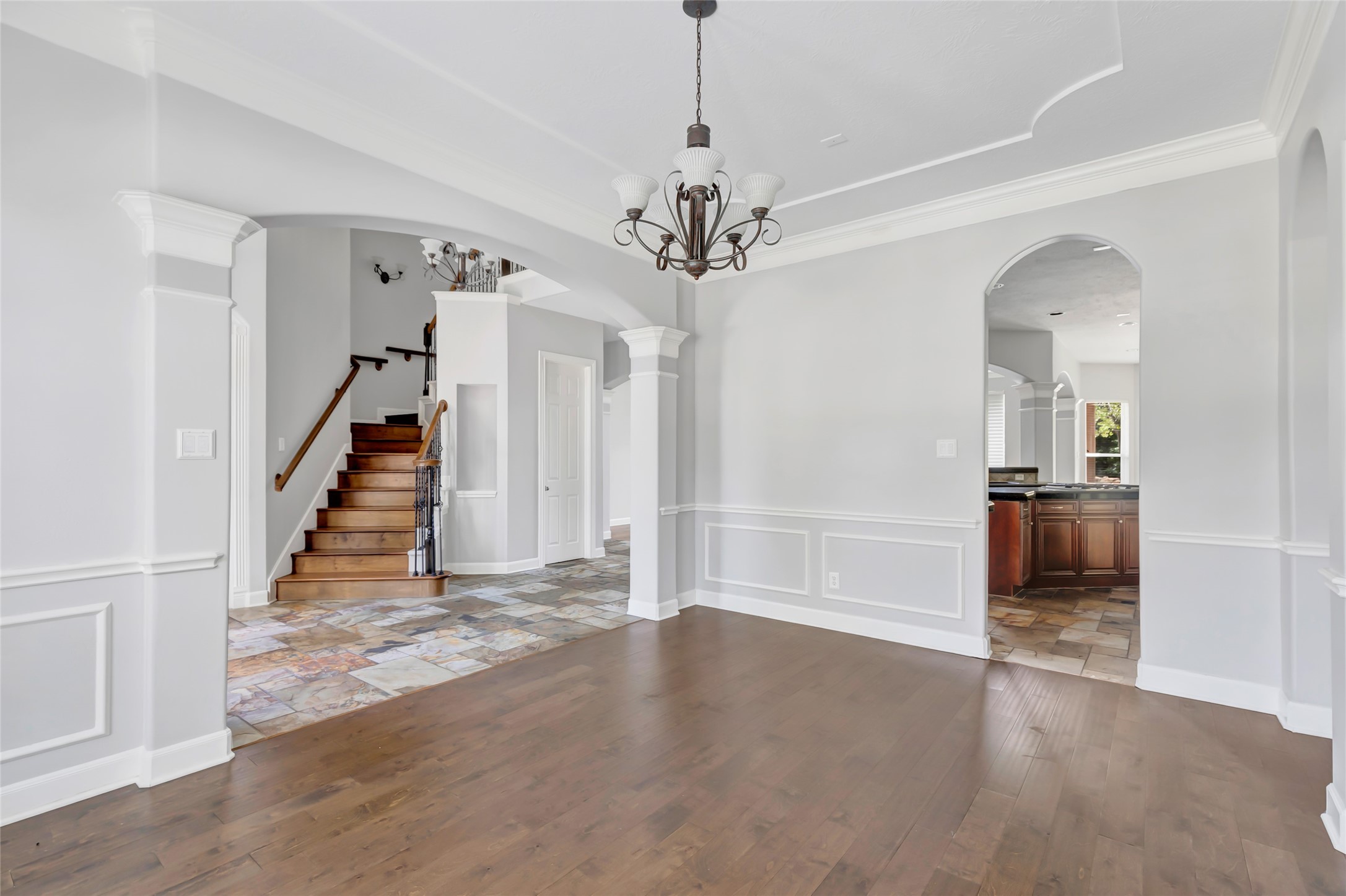 14115 Norhill Pointe Drive Property Photo 14