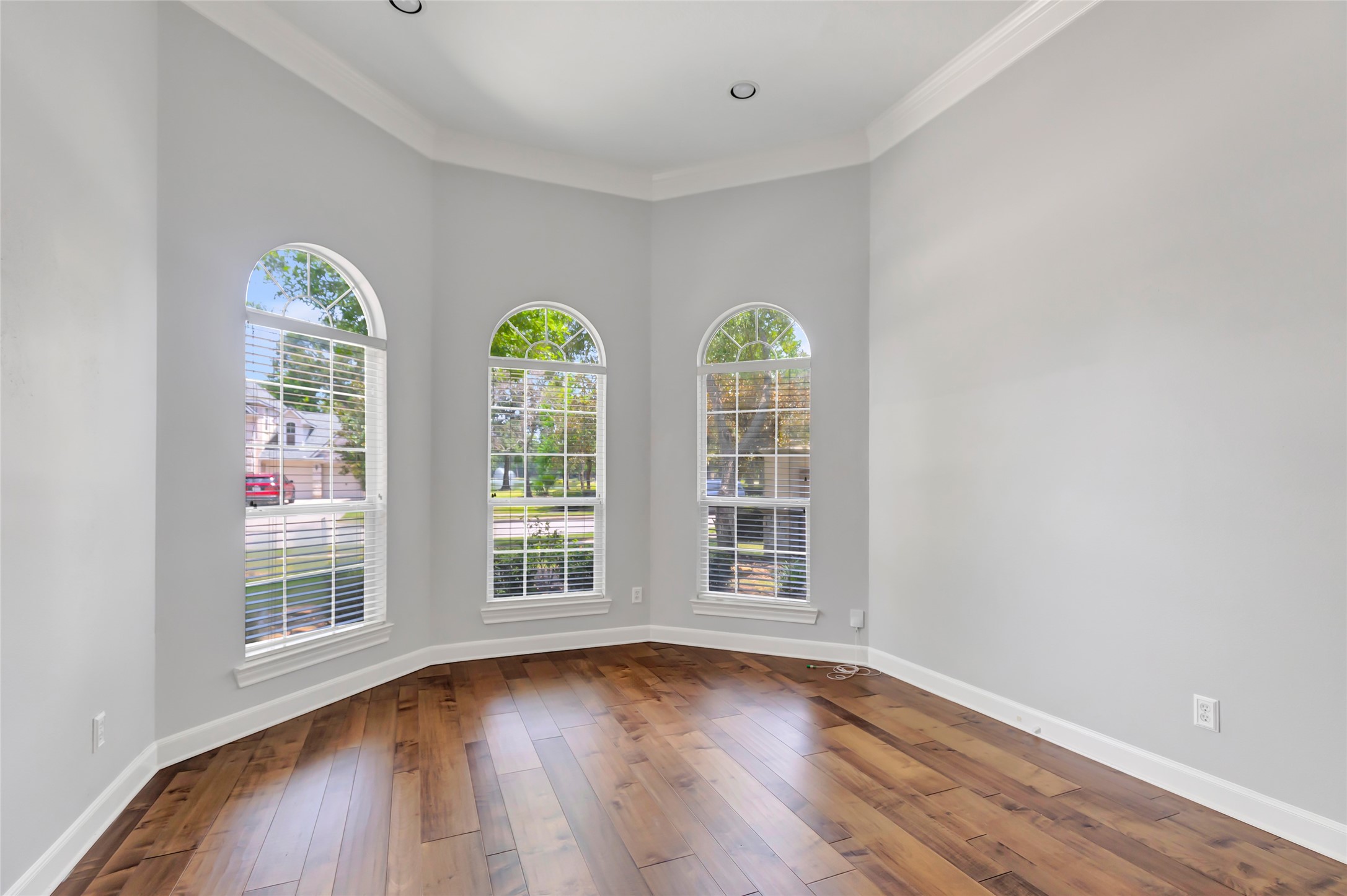 14115 Norhill Pointe Drive Property Photo 15