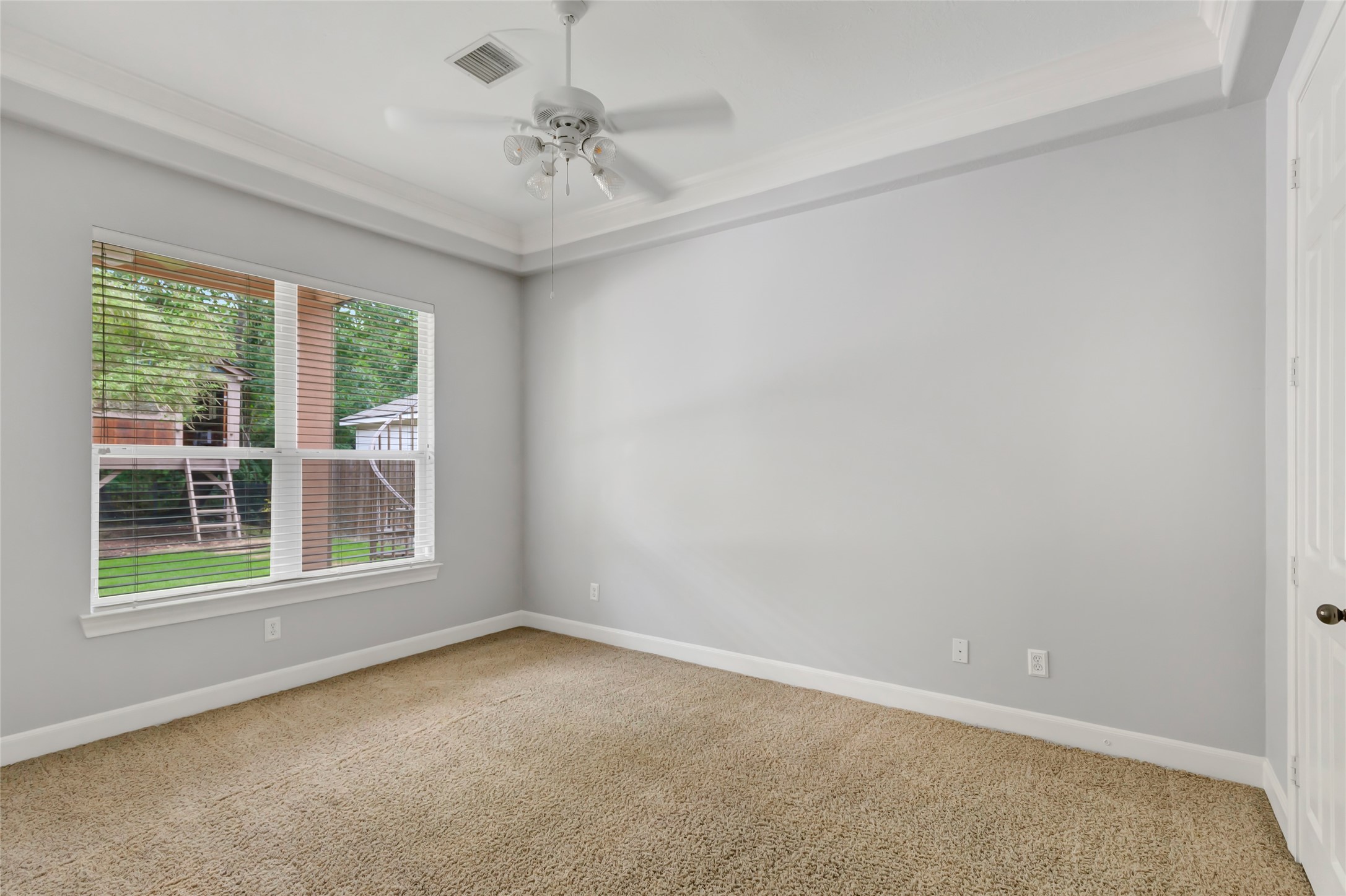 14115 Norhill Pointe Drive Property Photo 27