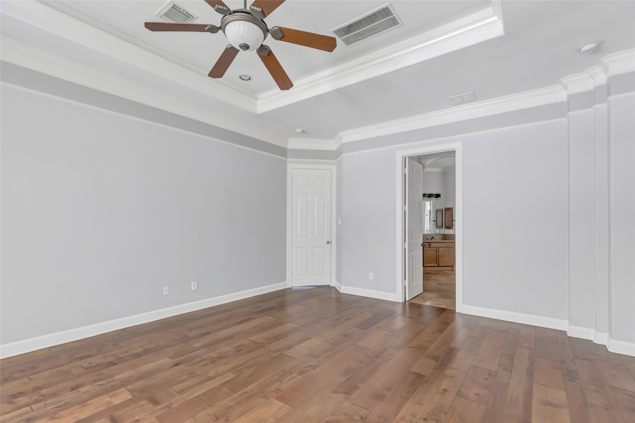 14115 Norhill Pointe Drive Property Photo 29