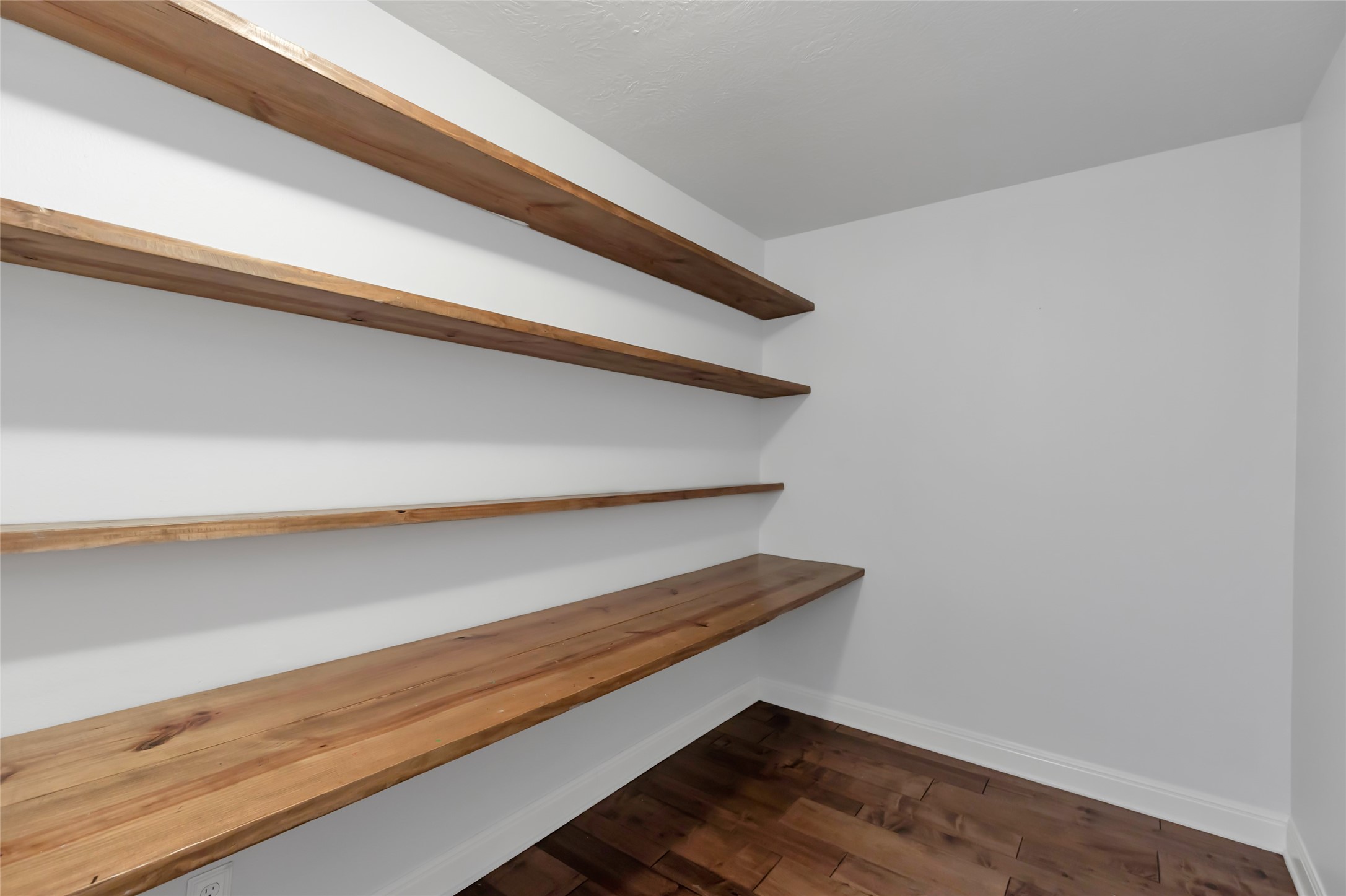 14115 Norhill Pointe Drive Property Photo 42