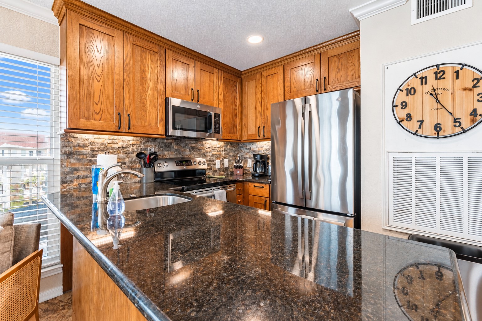 10811 Termini San Luis Pass Road 2310 Property Photo 13