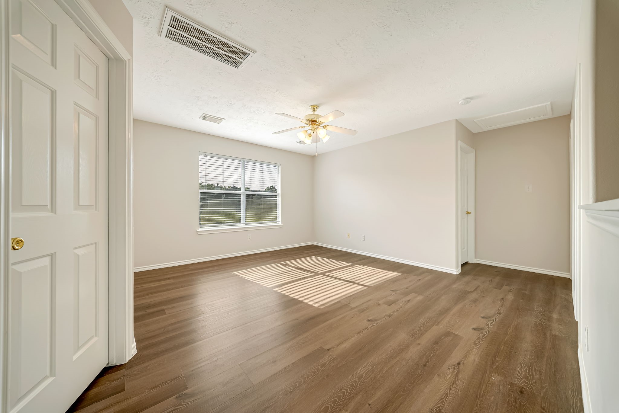 15311 Bronze Leaf Court Property Photo 12