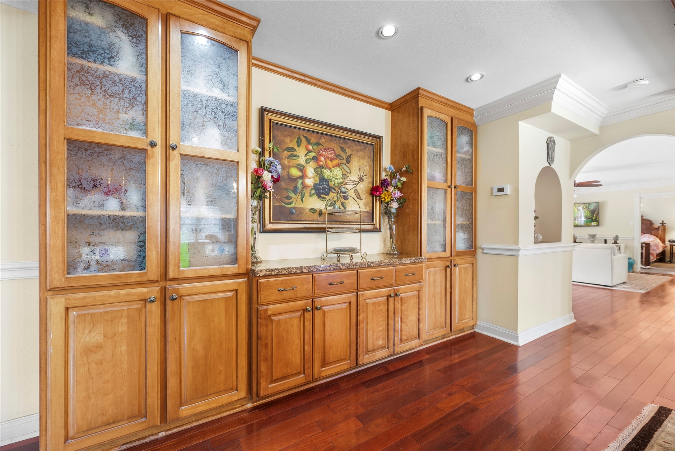 2414 Sieber Drive Property Photo 8