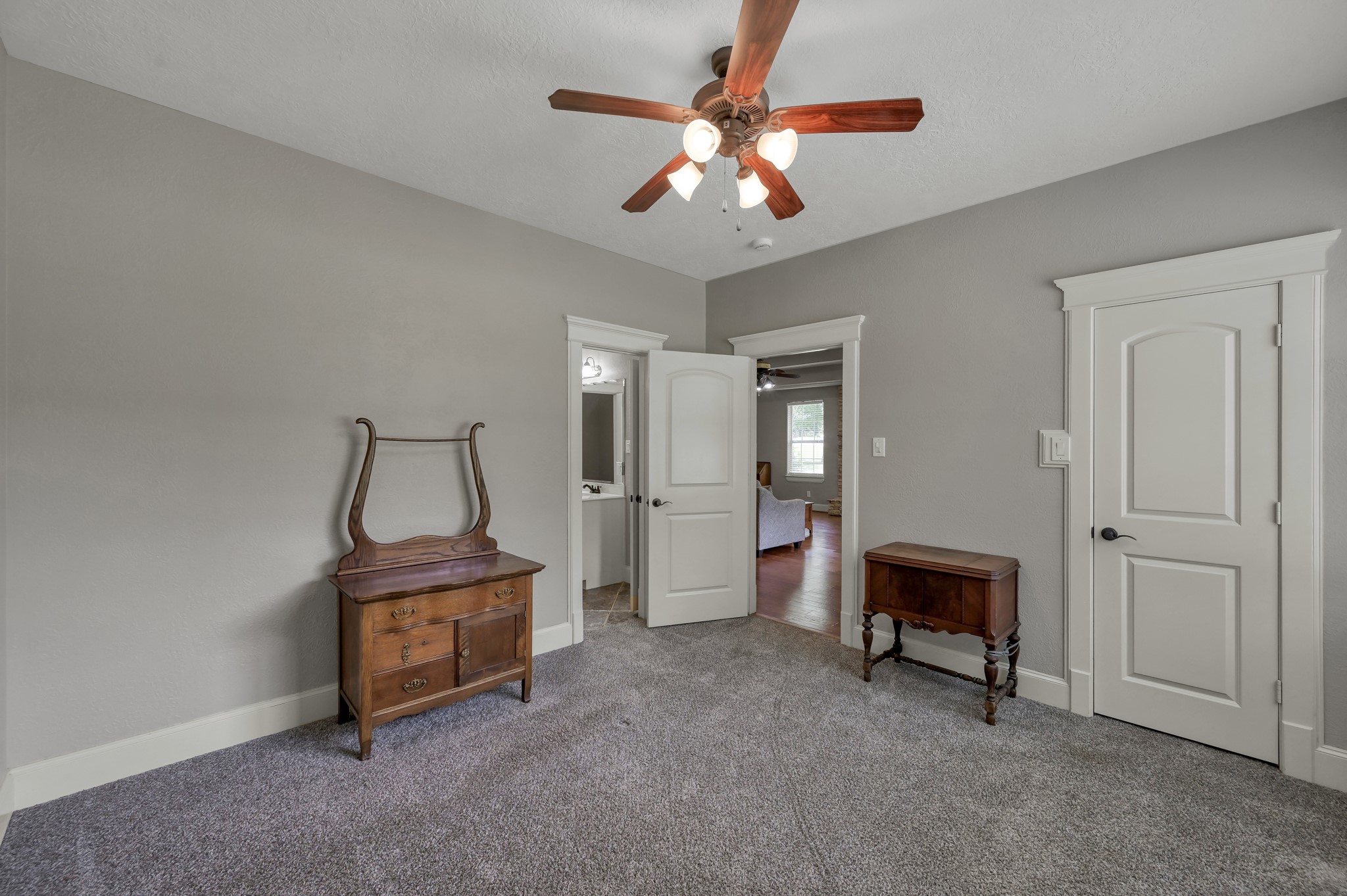 107 Ebner Lake Front Drive Property Photo 30