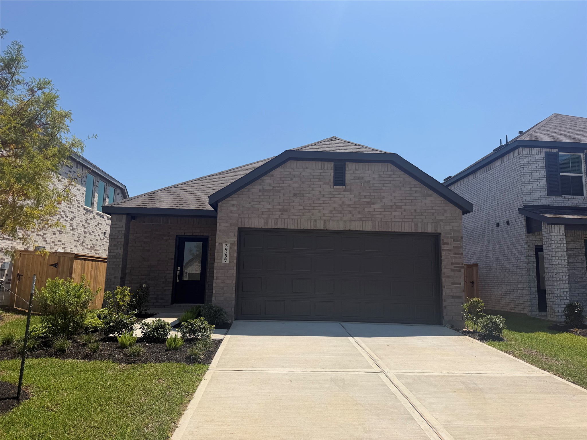 29027 Bison Haven Drive Property Photo 1