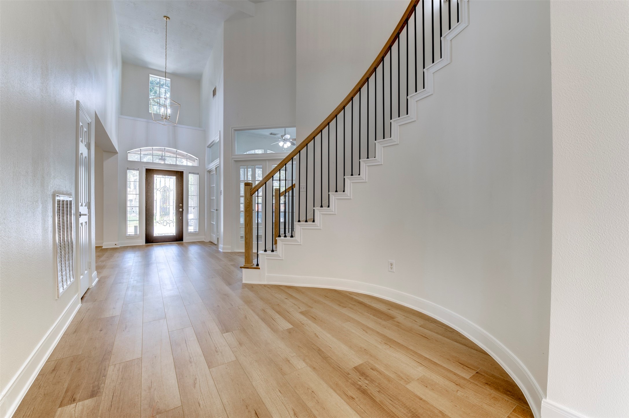 12027 Bolero Point Lane Property Photo 7