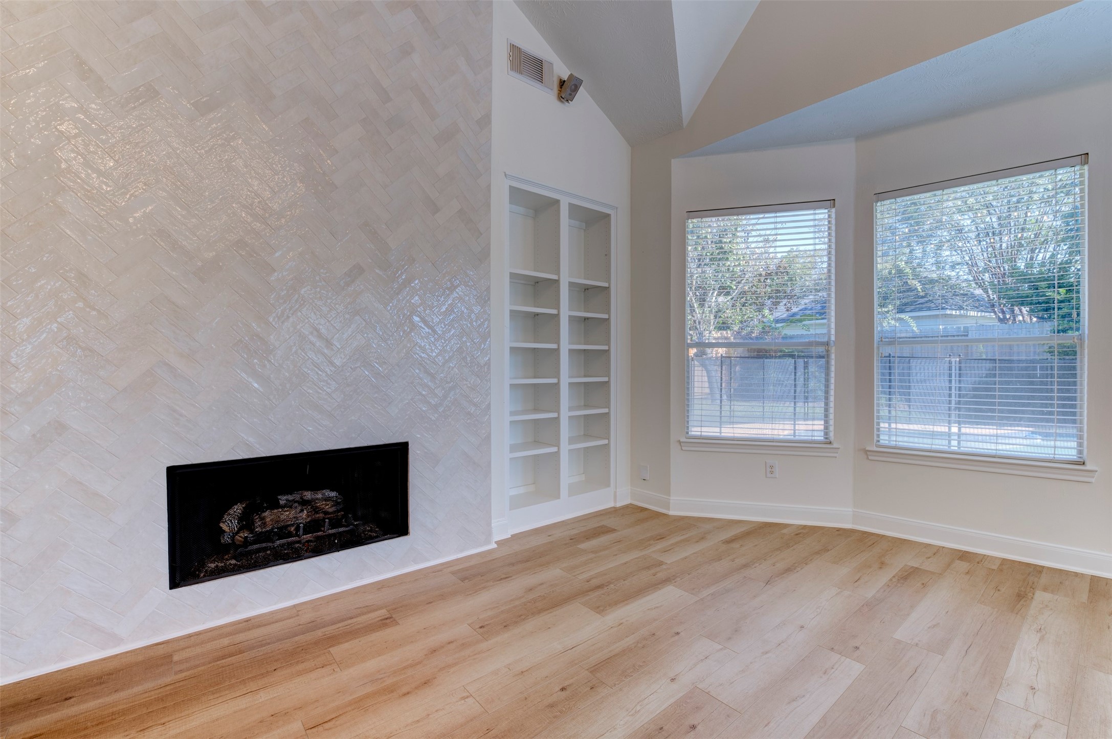 12027 Bolero Point Lane Property Photo 11