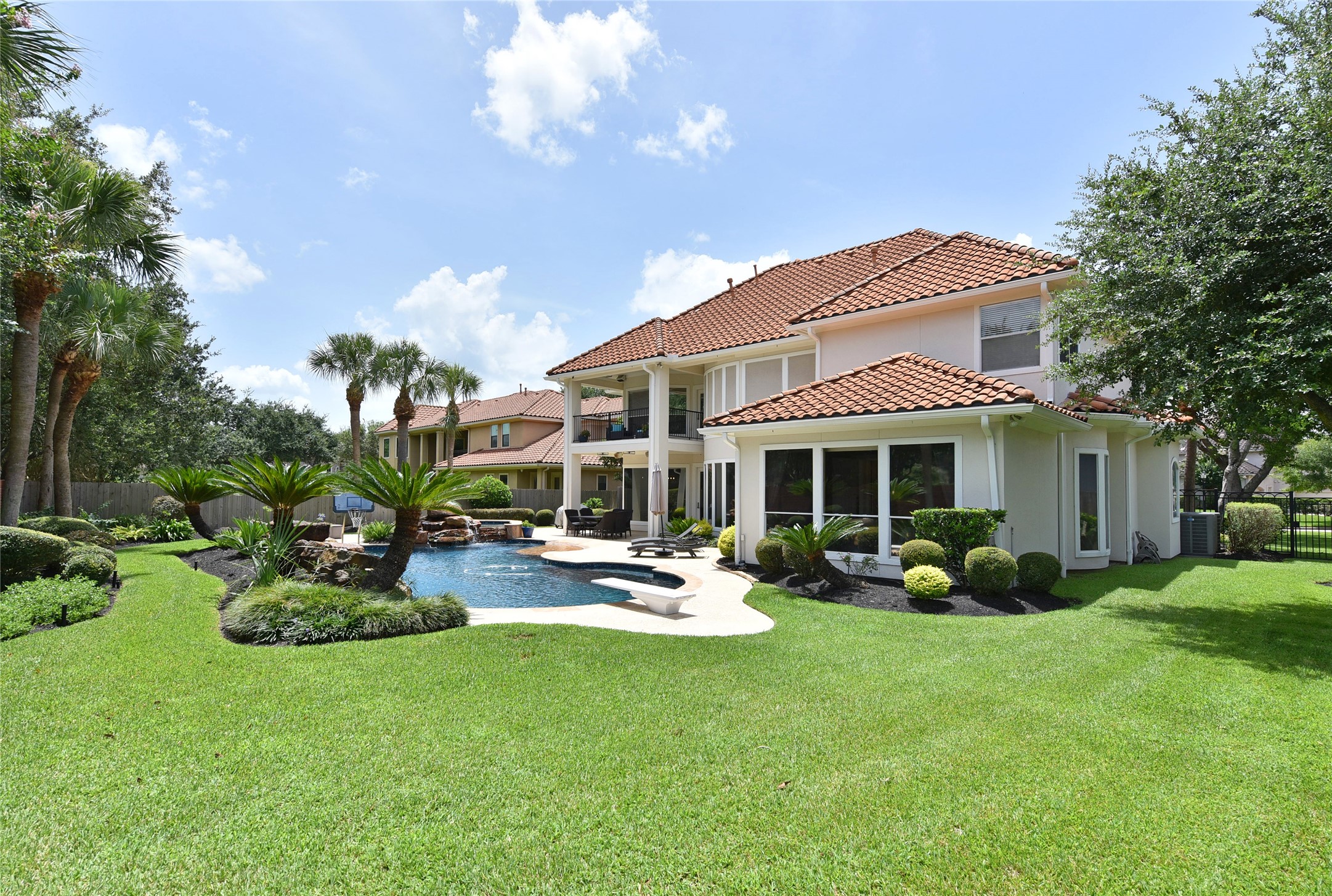 6435 Ivy Falls Falls Property Photo 1