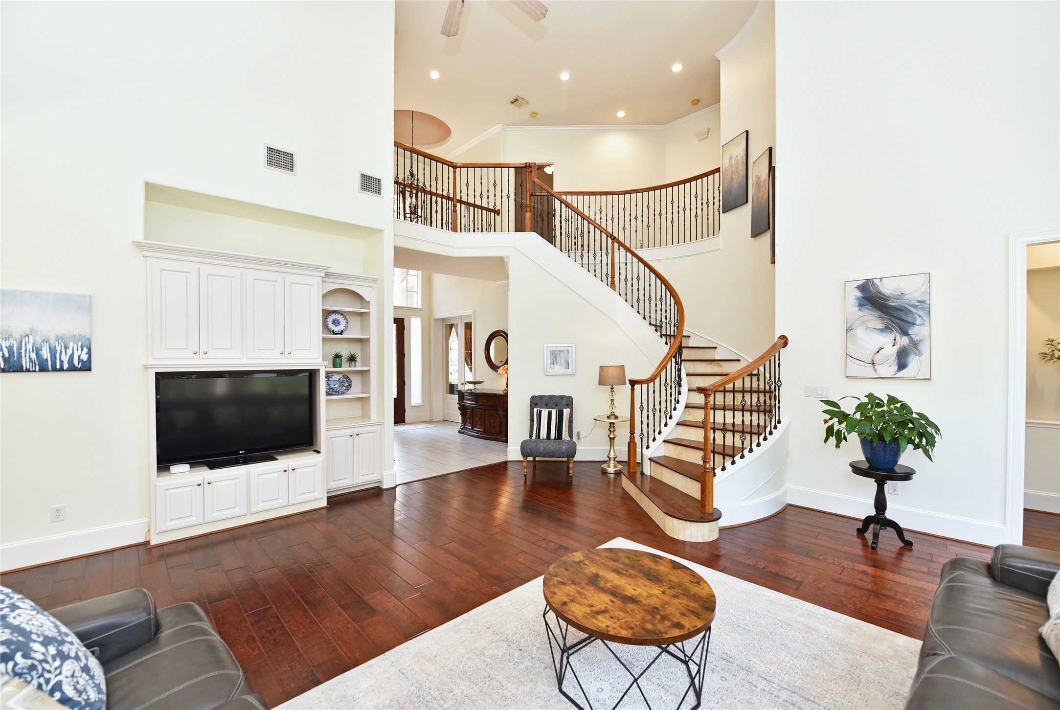 6435 Ivy Falls Falls Property Photo 11