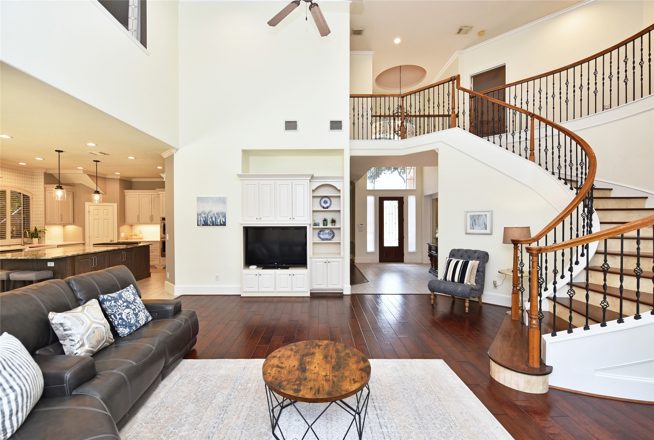 6435 Ivy Falls Falls Property Photo 12