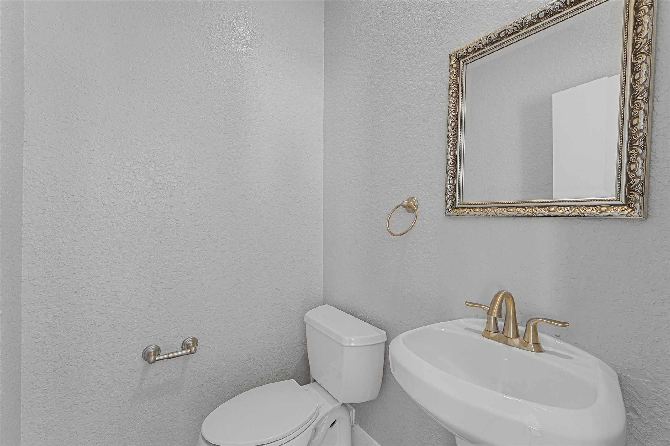6132 Maxie Street Property Photo 7