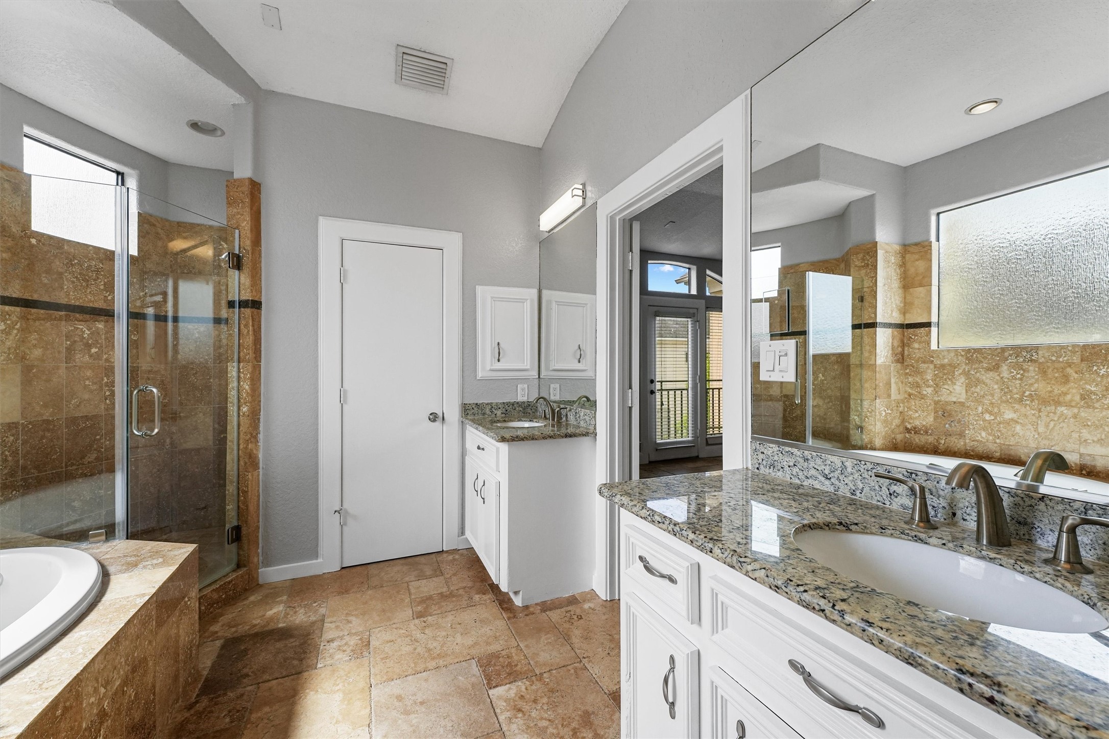 6132 Maxie Street Property Photo 12