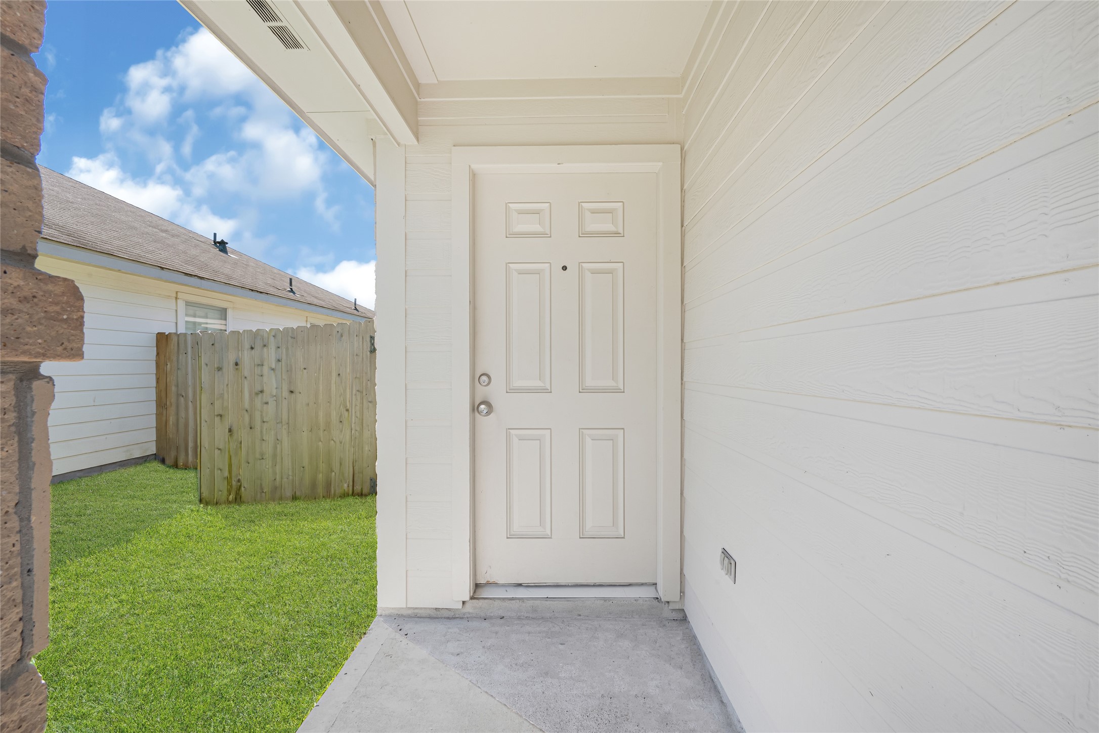 3618 Fiorella Way Property Photo 3