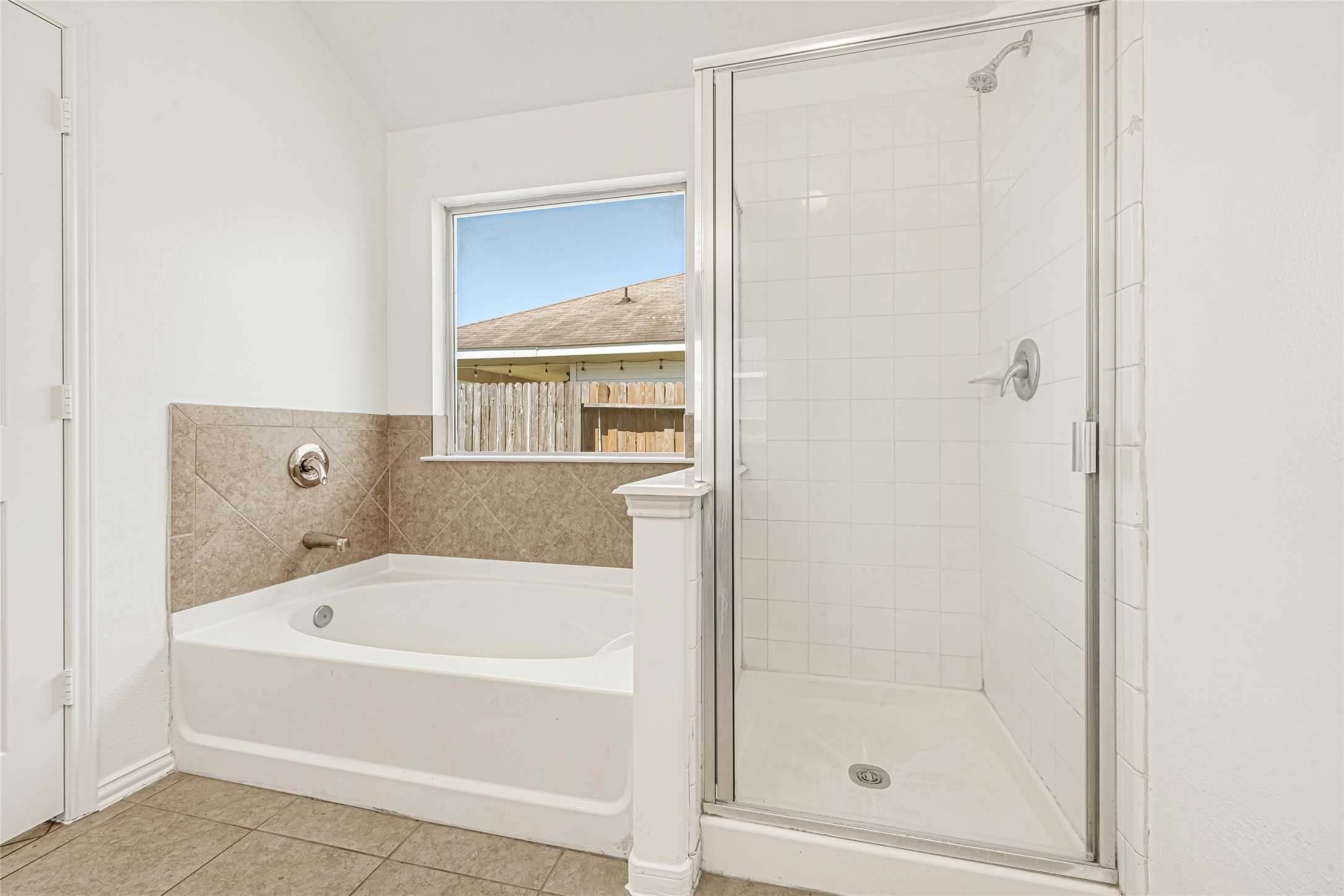 3618 Fiorella Way Property Photo 17