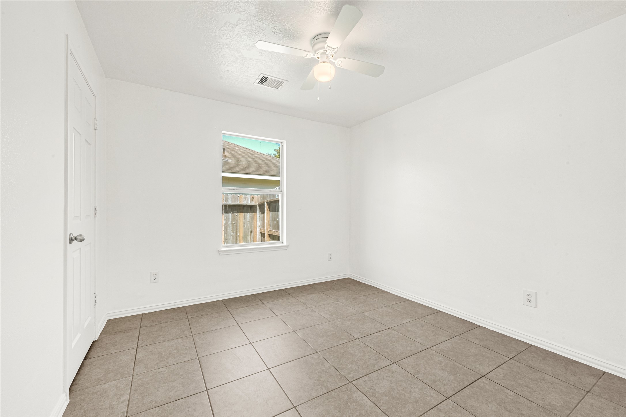 3618 Fiorella Way Property Photo 20