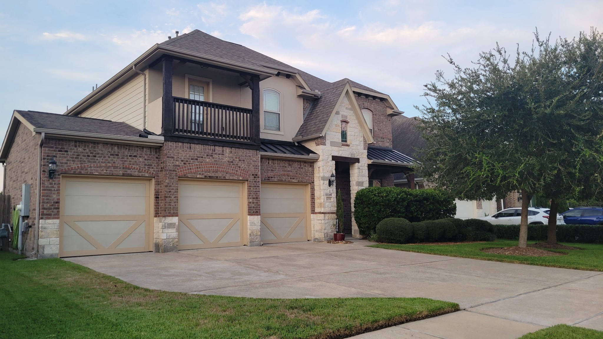 6258 Murphy Wood Drive Property Photo 1