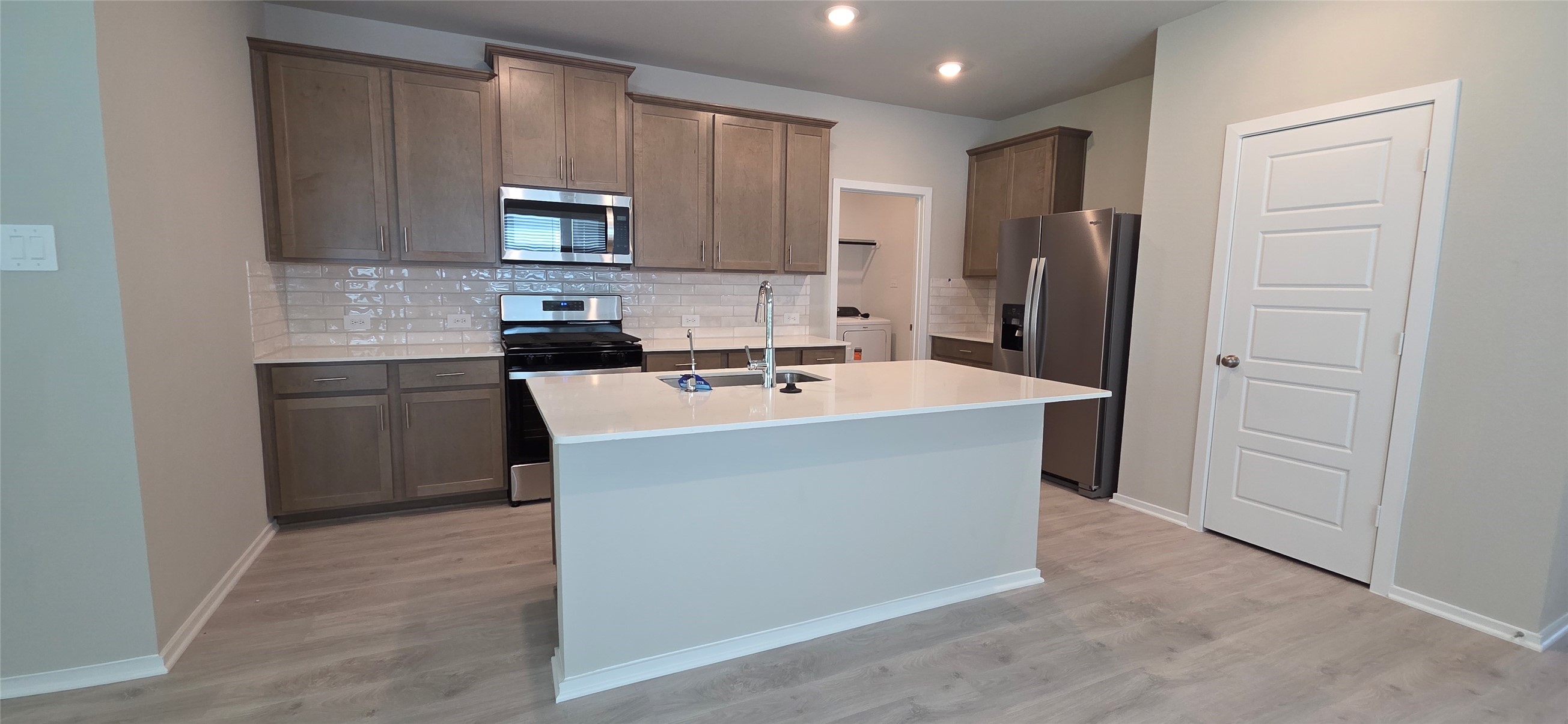 18609 Timber Glen Court Property Photo 10