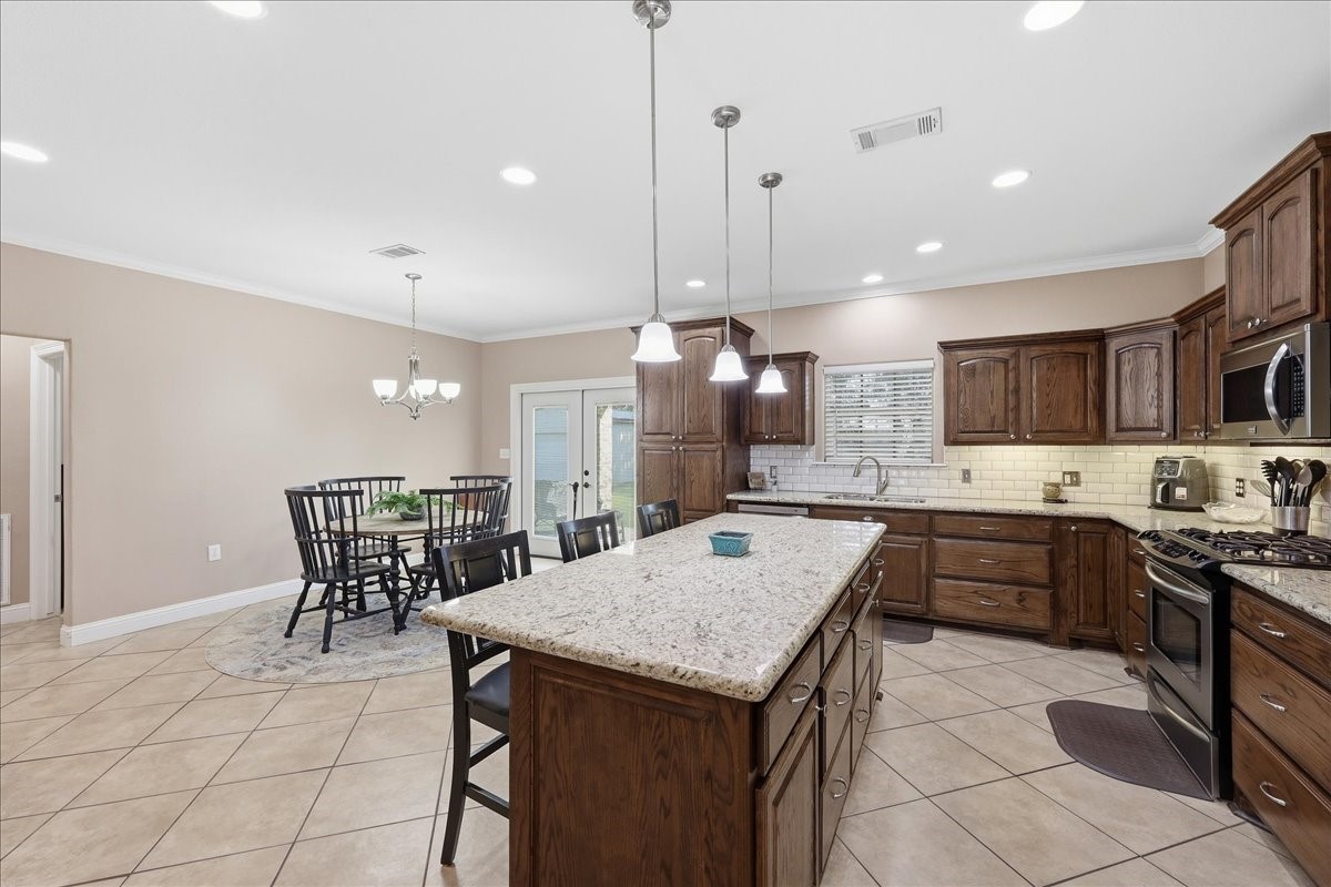 8060 E Ashford Park Property Photo 13