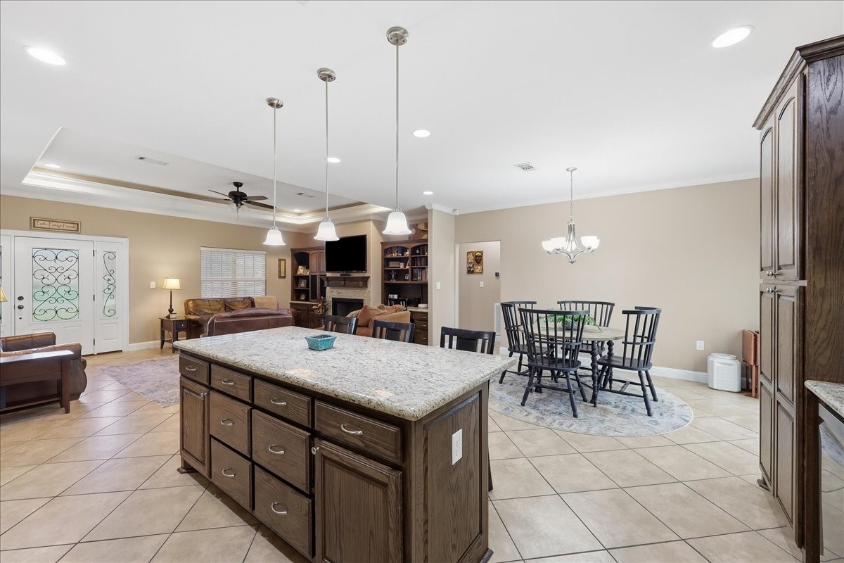 8060 E Ashford Park Property Photo 15