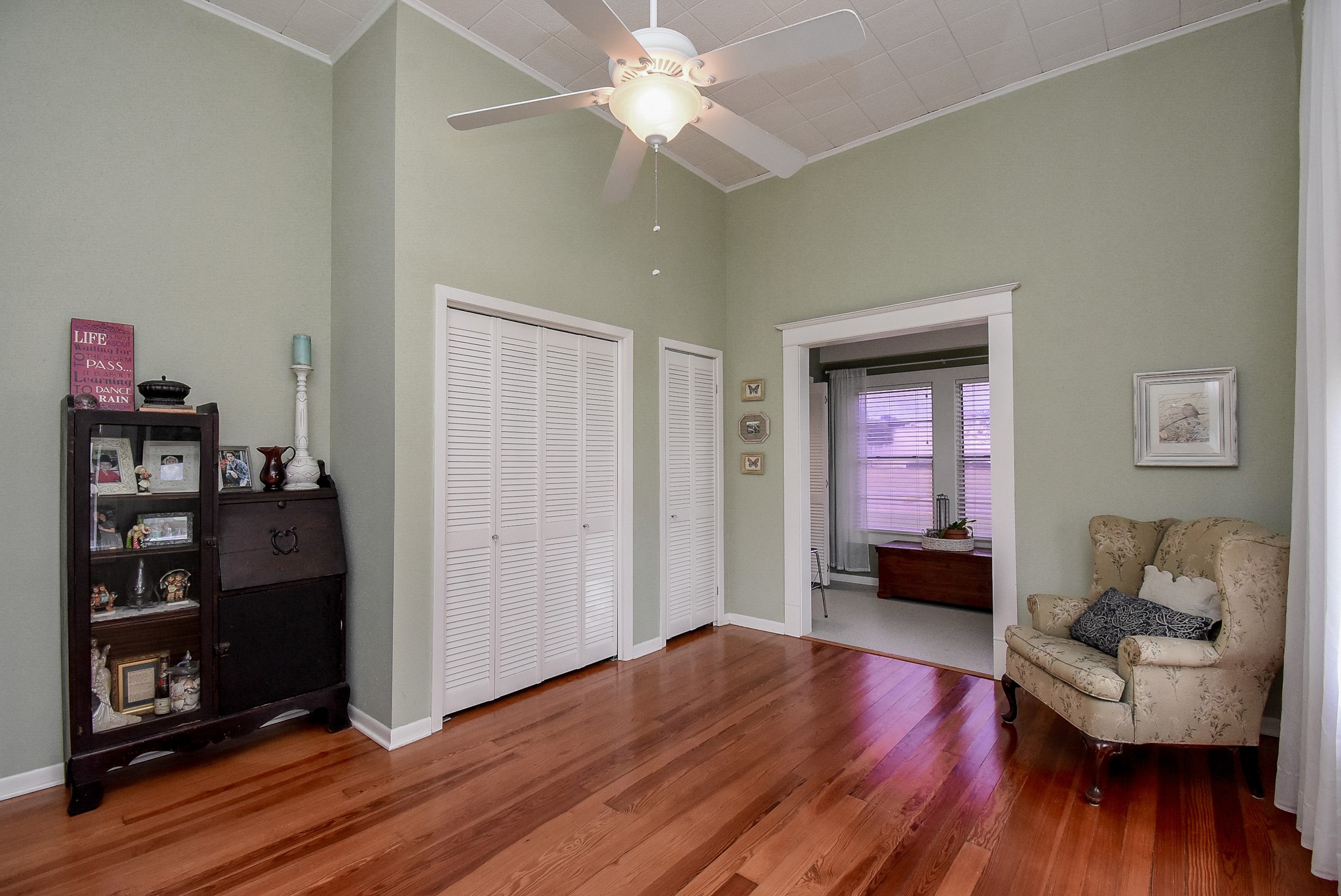 401 Fahrenthold Street Property Photo 24