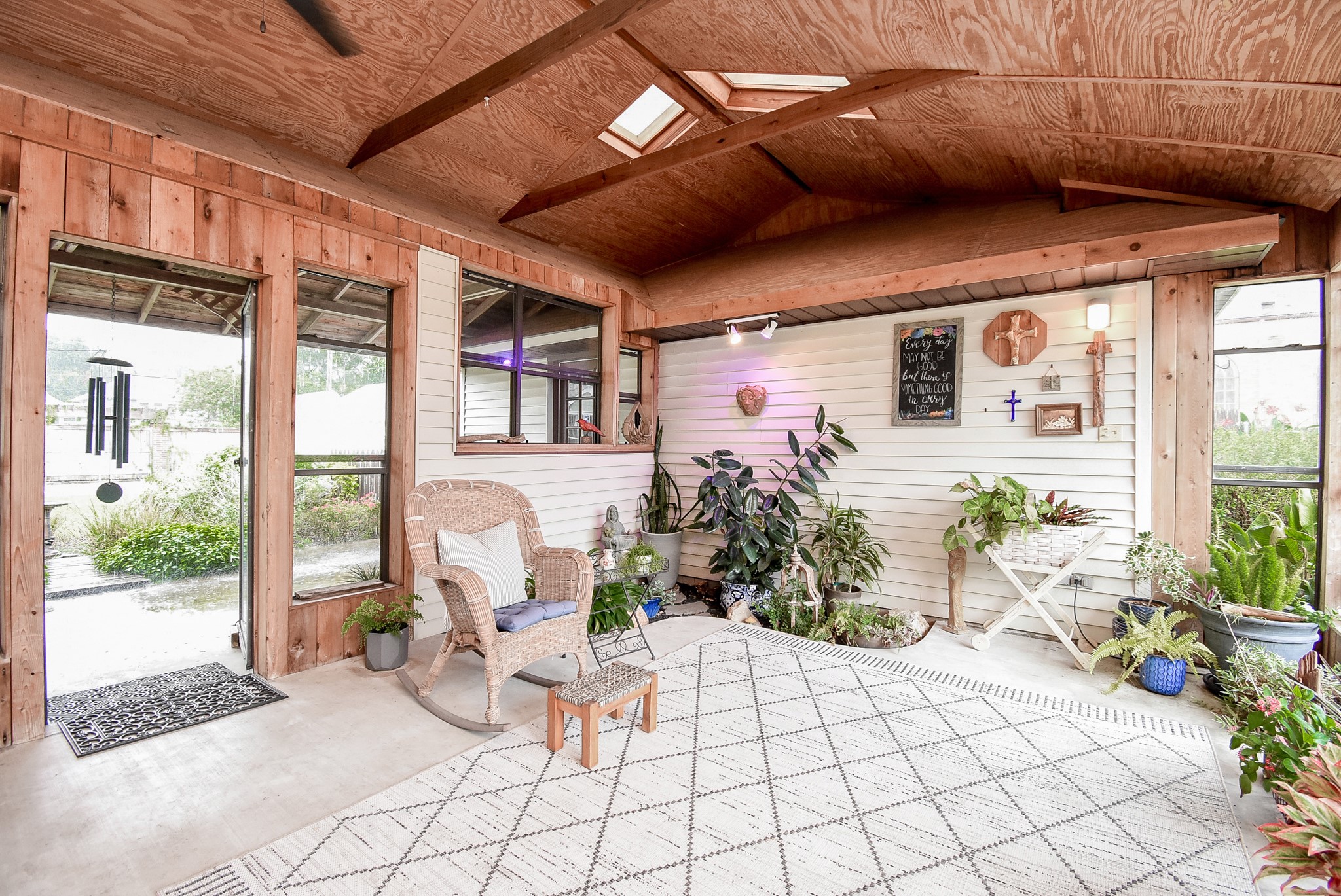 401 Fahrenthold Street Property Photo 34