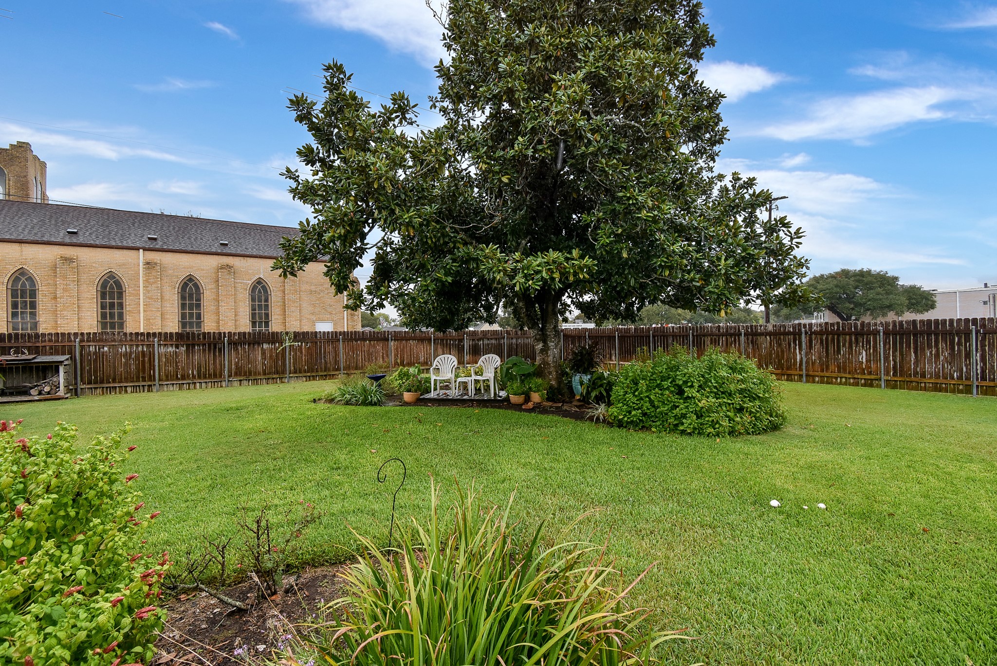 401 Fahrenthold Street Property Photo 39