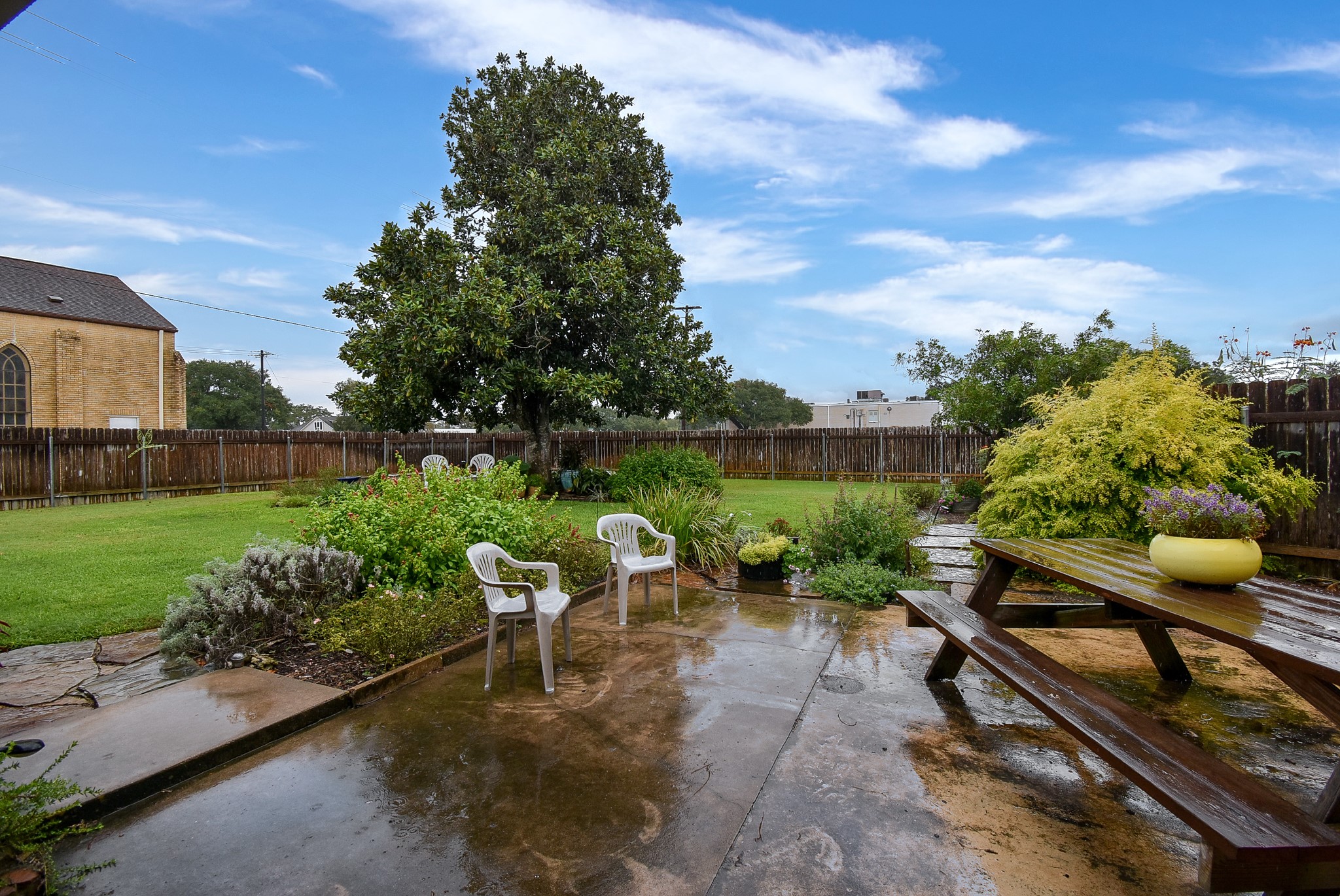 401 Fahrenthold Street Property Photo 40