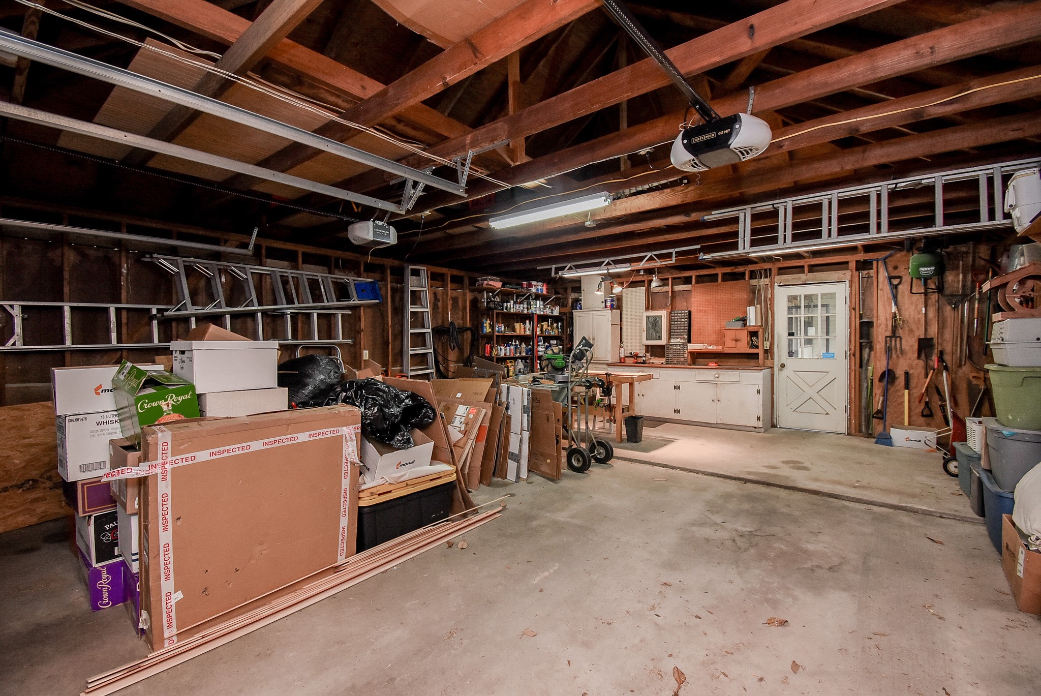 401 Fahrenthold Street Property Photo 45