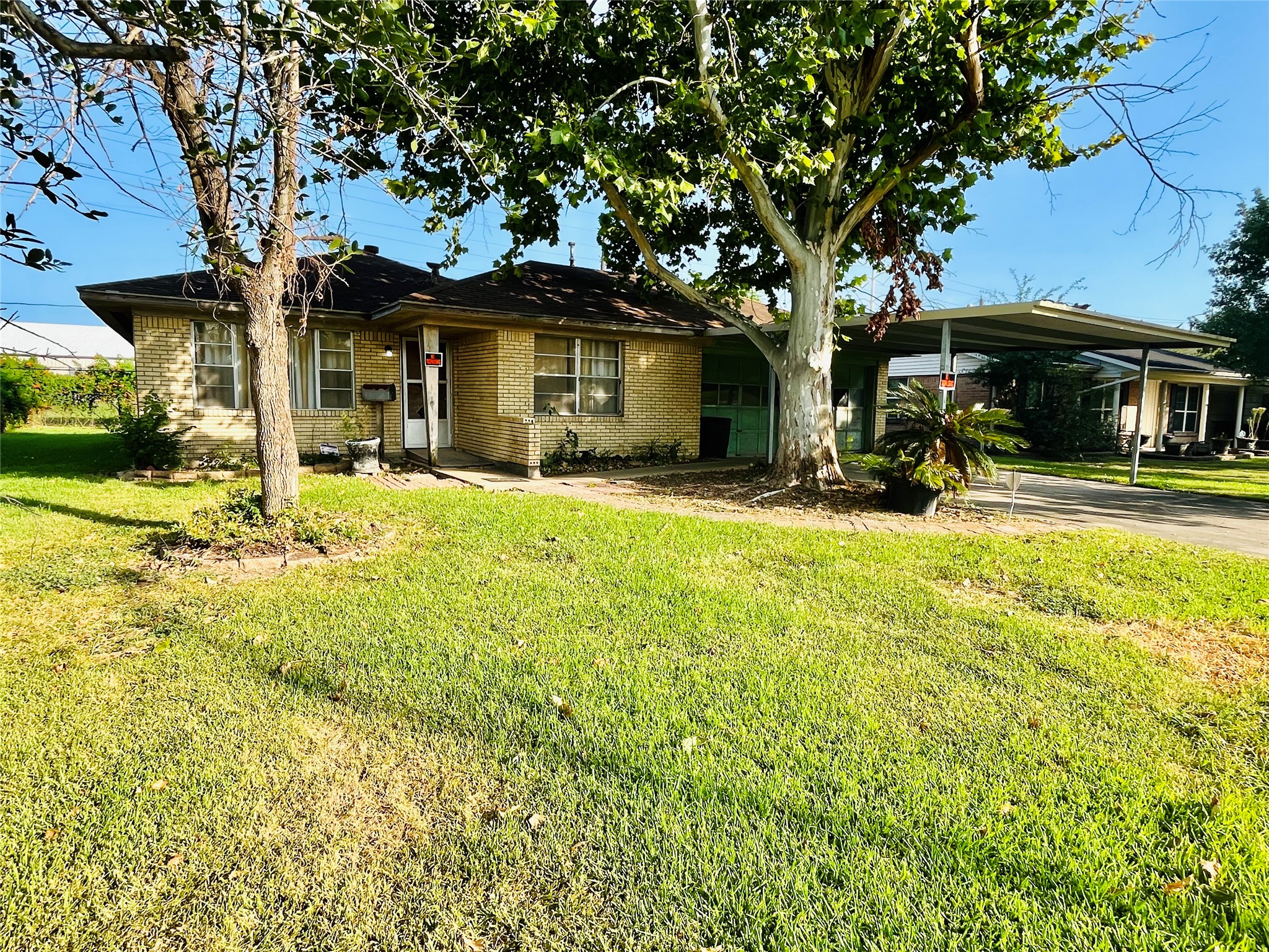 12426 Ledger Lane Property Photo 1