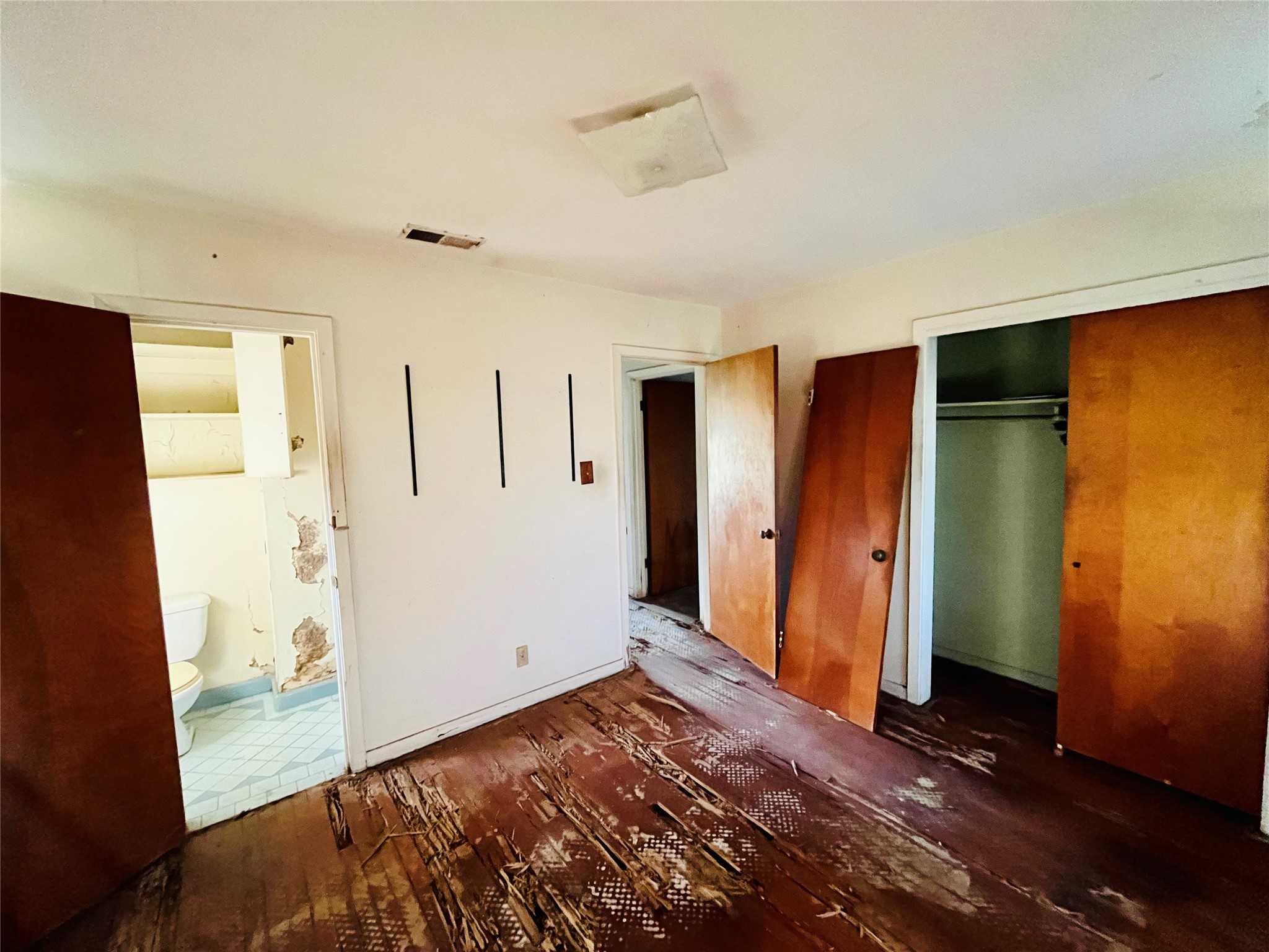 12426 Ledger Lane Property Photo 13