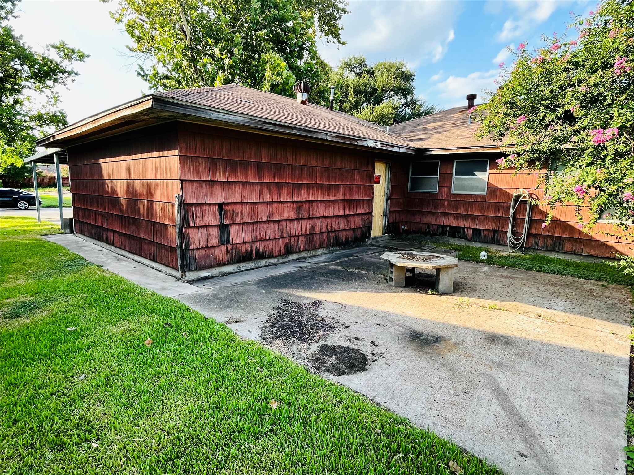12426 Ledger Lane Property Photo 17