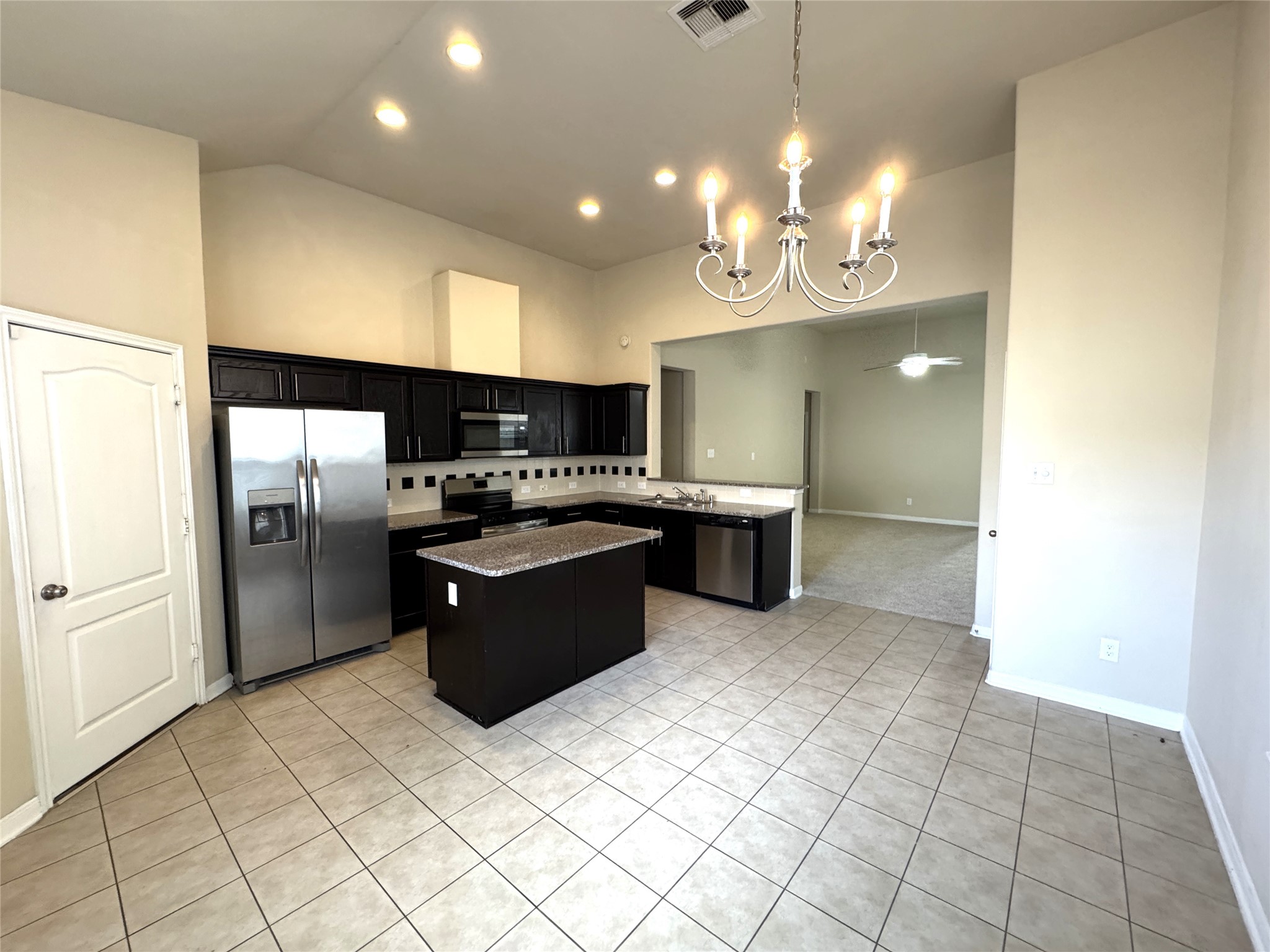 17207 Mitchell Pass Lane Property Photo 4