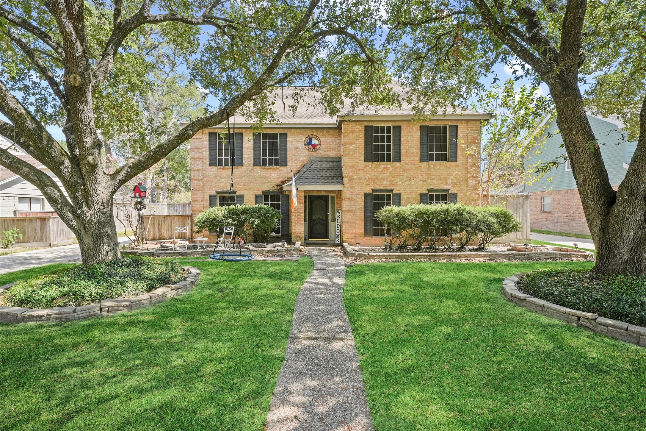 15130 Pebble Bend Drive Property Photo 1
