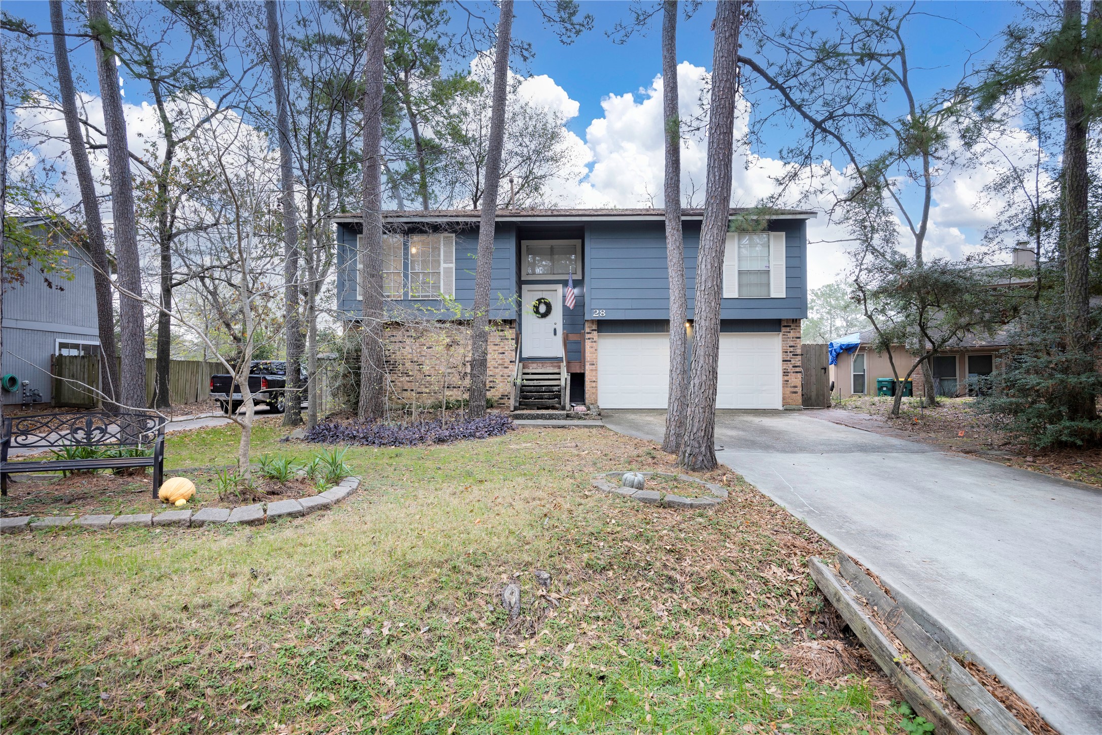 28 Night Hawk Place Property Photo 1