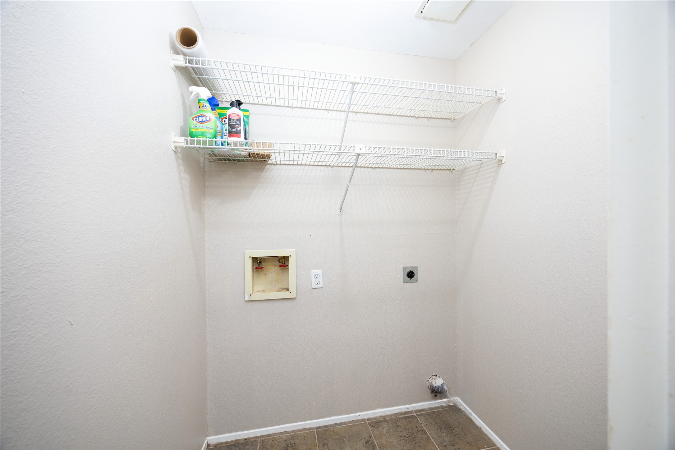 28 Night Hawk Place Property Photo 28